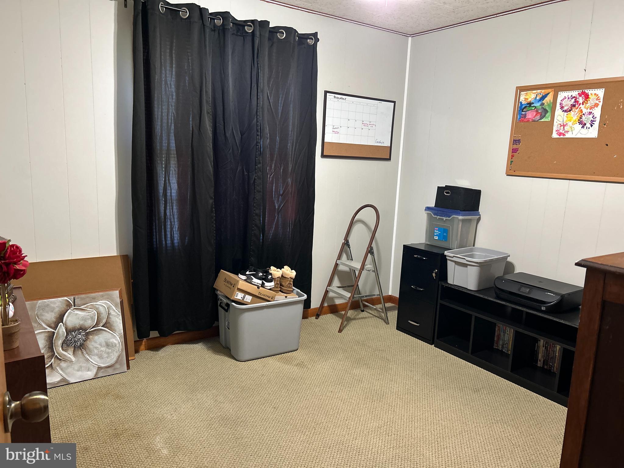 SUNRISE SUMMIT - Residential