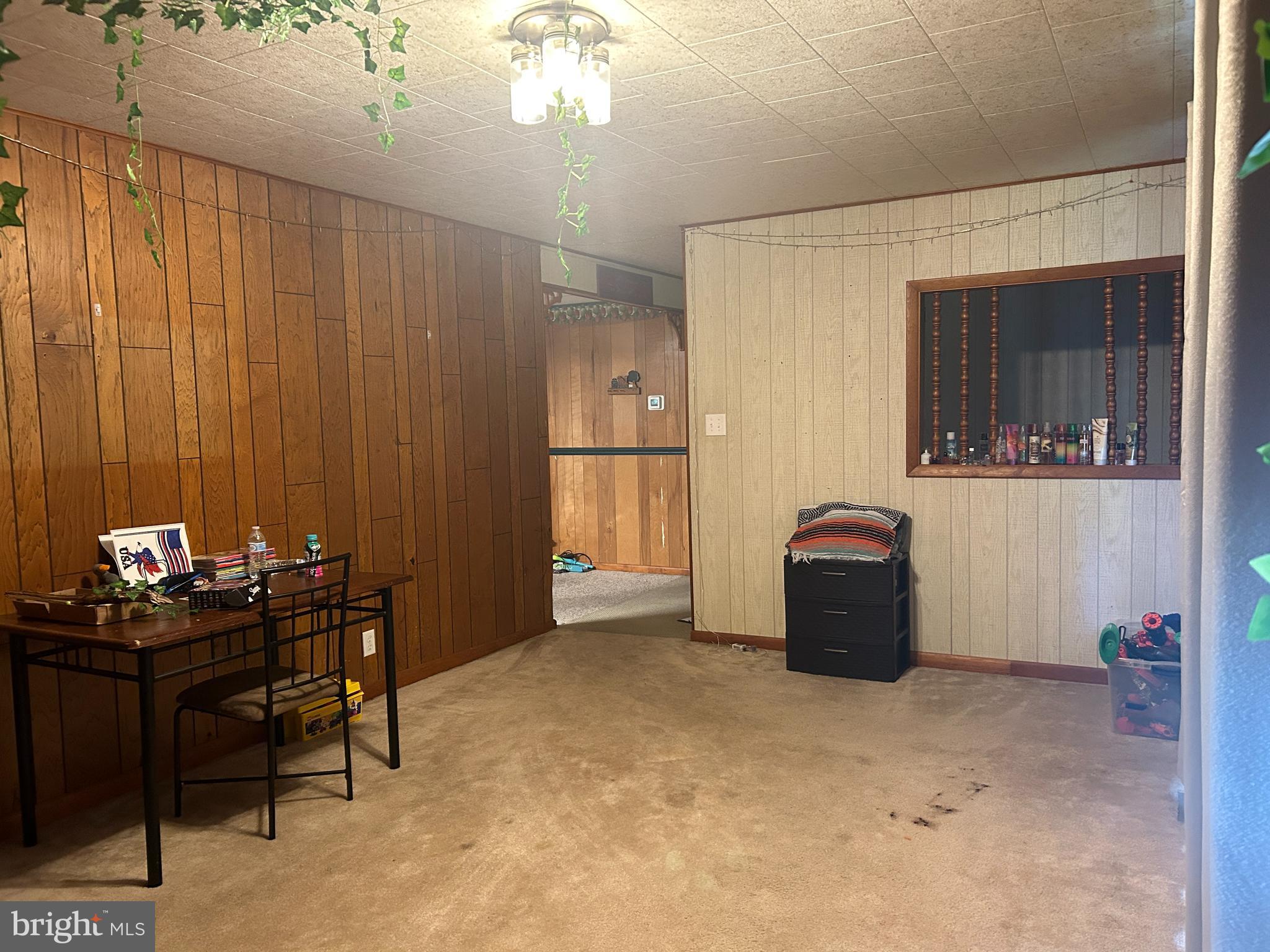 SUNRISE SUMMIT - Residential