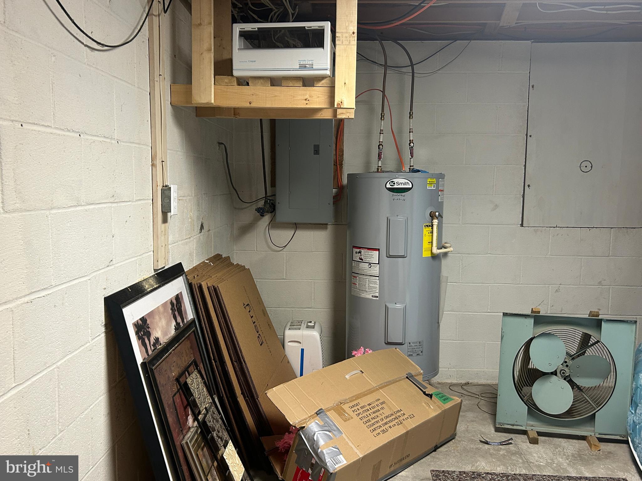 SUNRISE SUMMIT - Residential