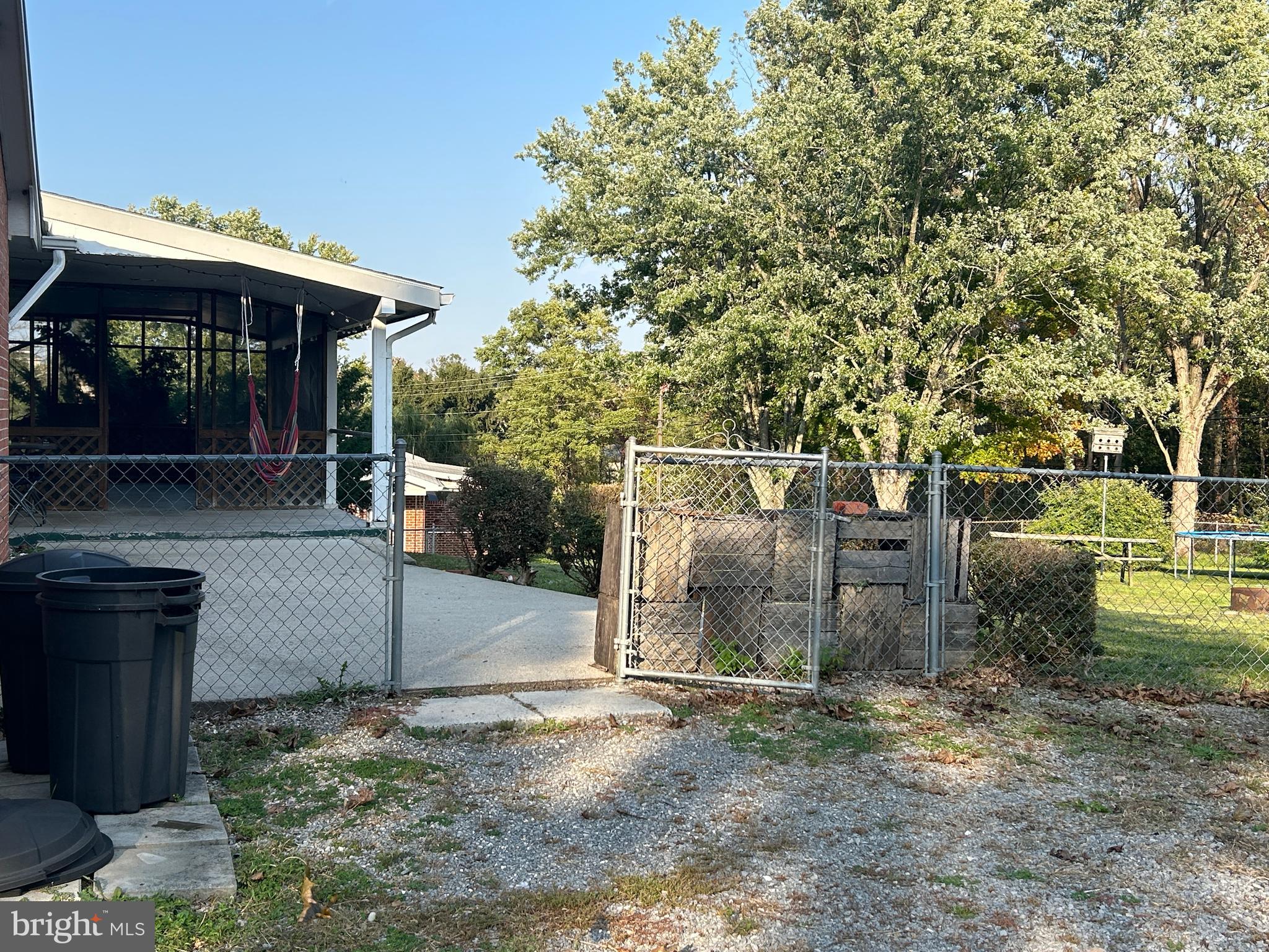 SUNRISE SUMMIT - Residential