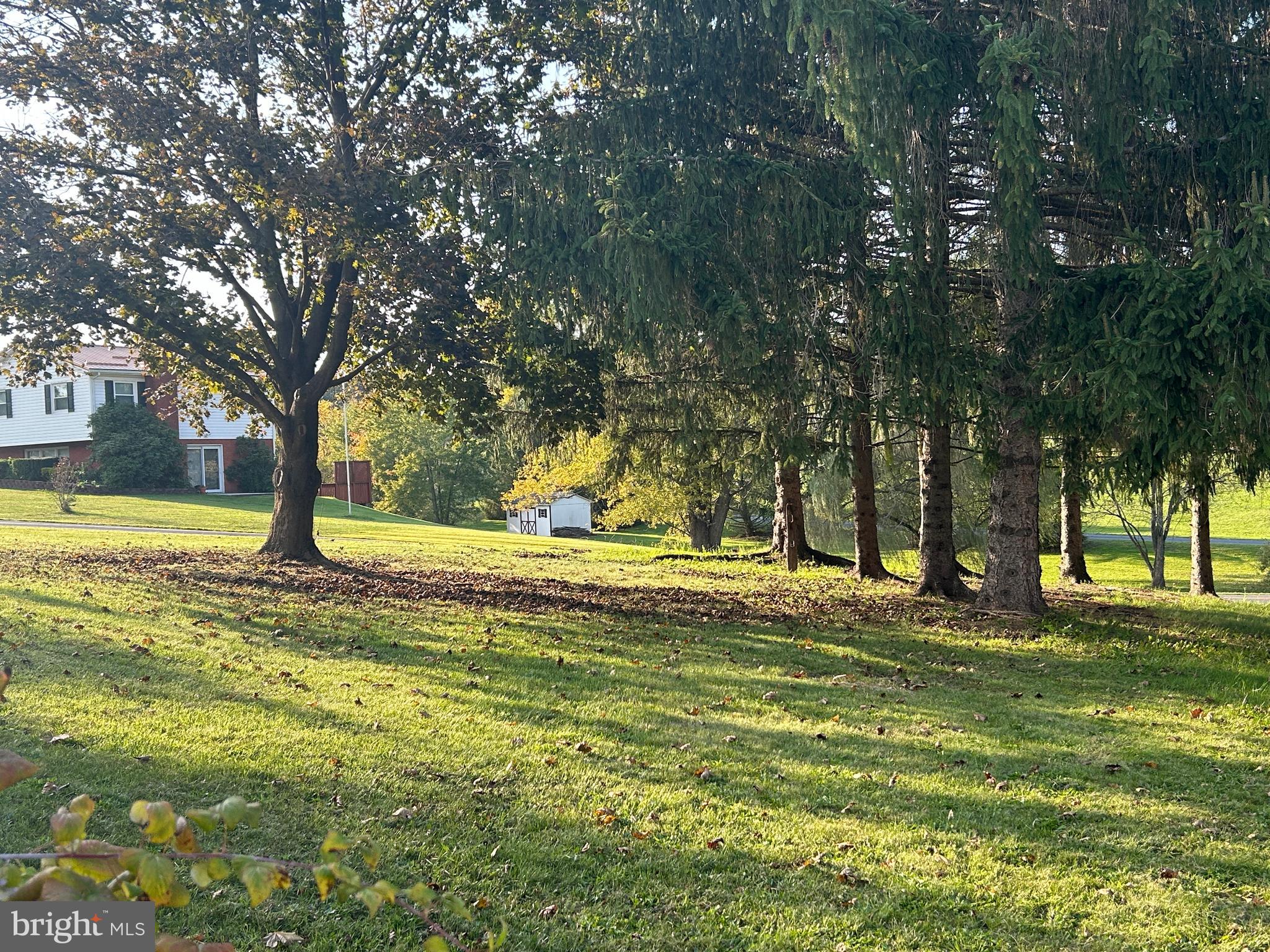 SUNRISE SUMMIT - Residential