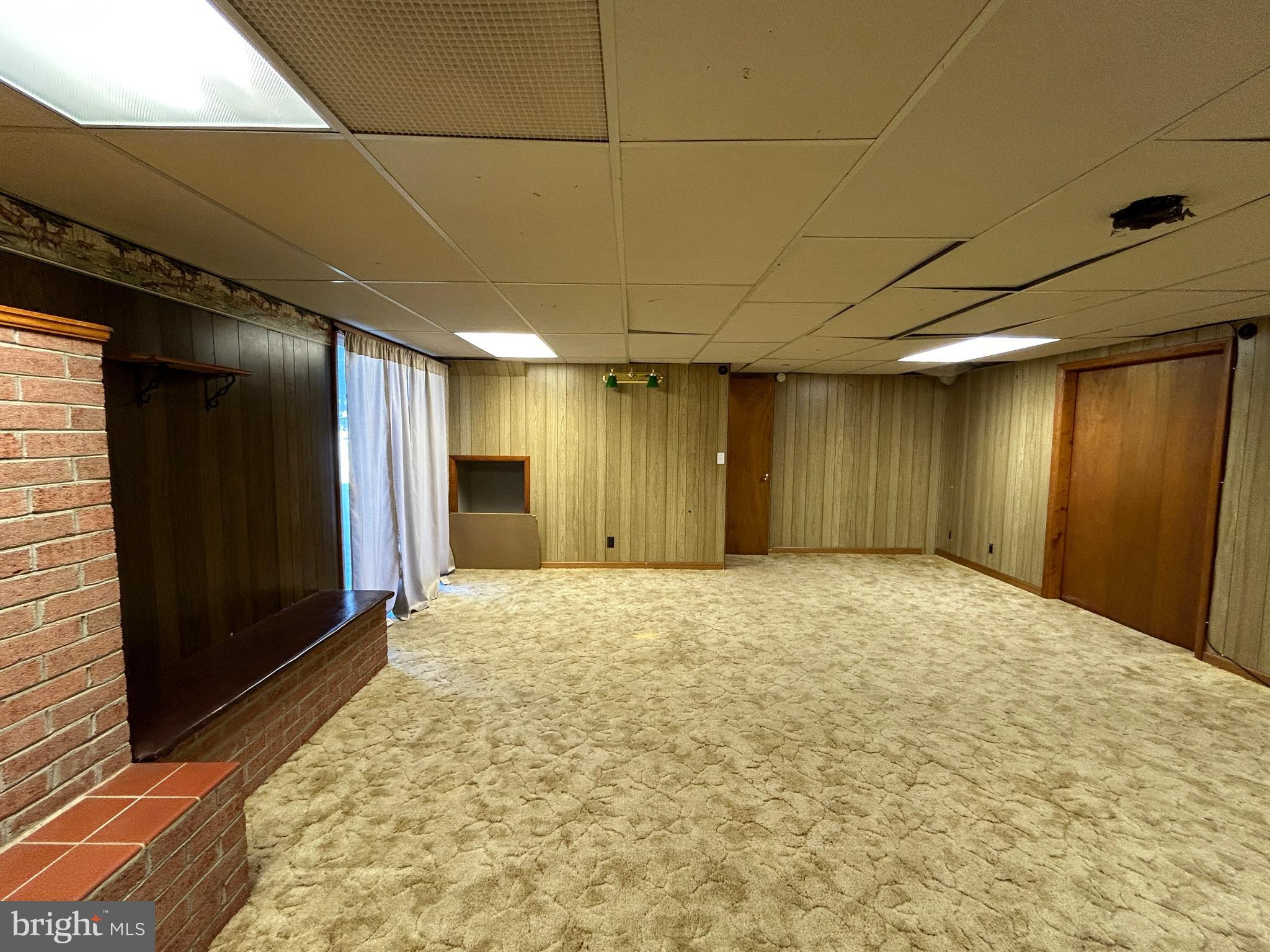 SUNRISE SUMMIT - Residential