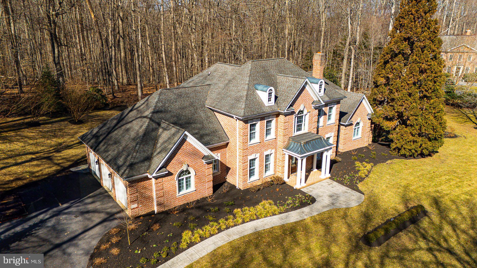 2214 BLUE MOUNT ROAD