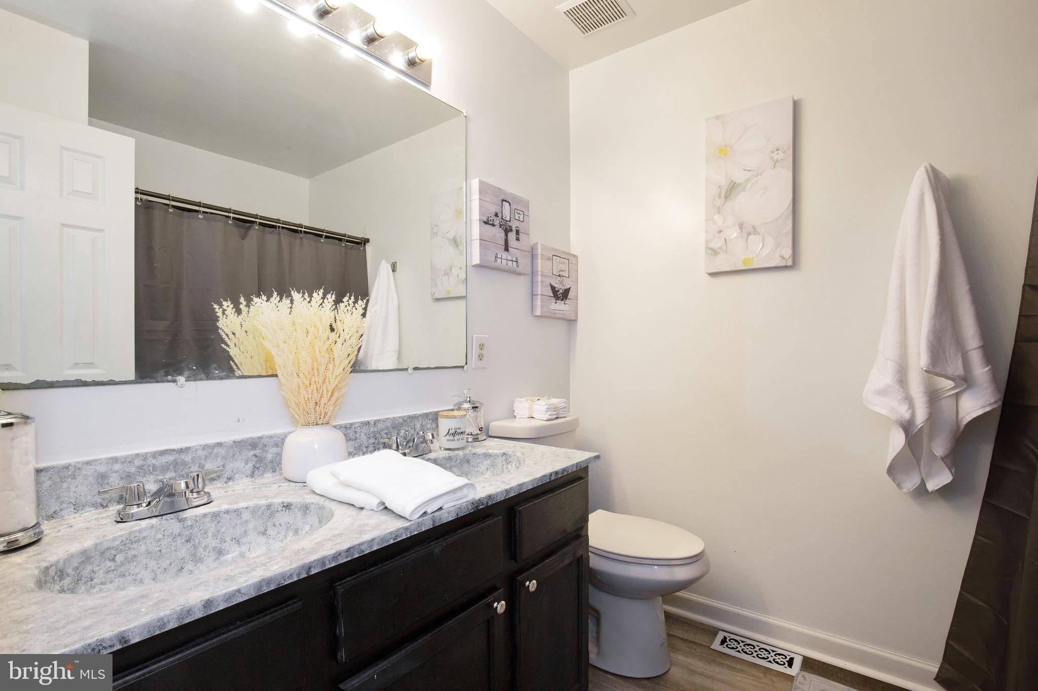 MEADOWS AT WHITE OAK - Residential