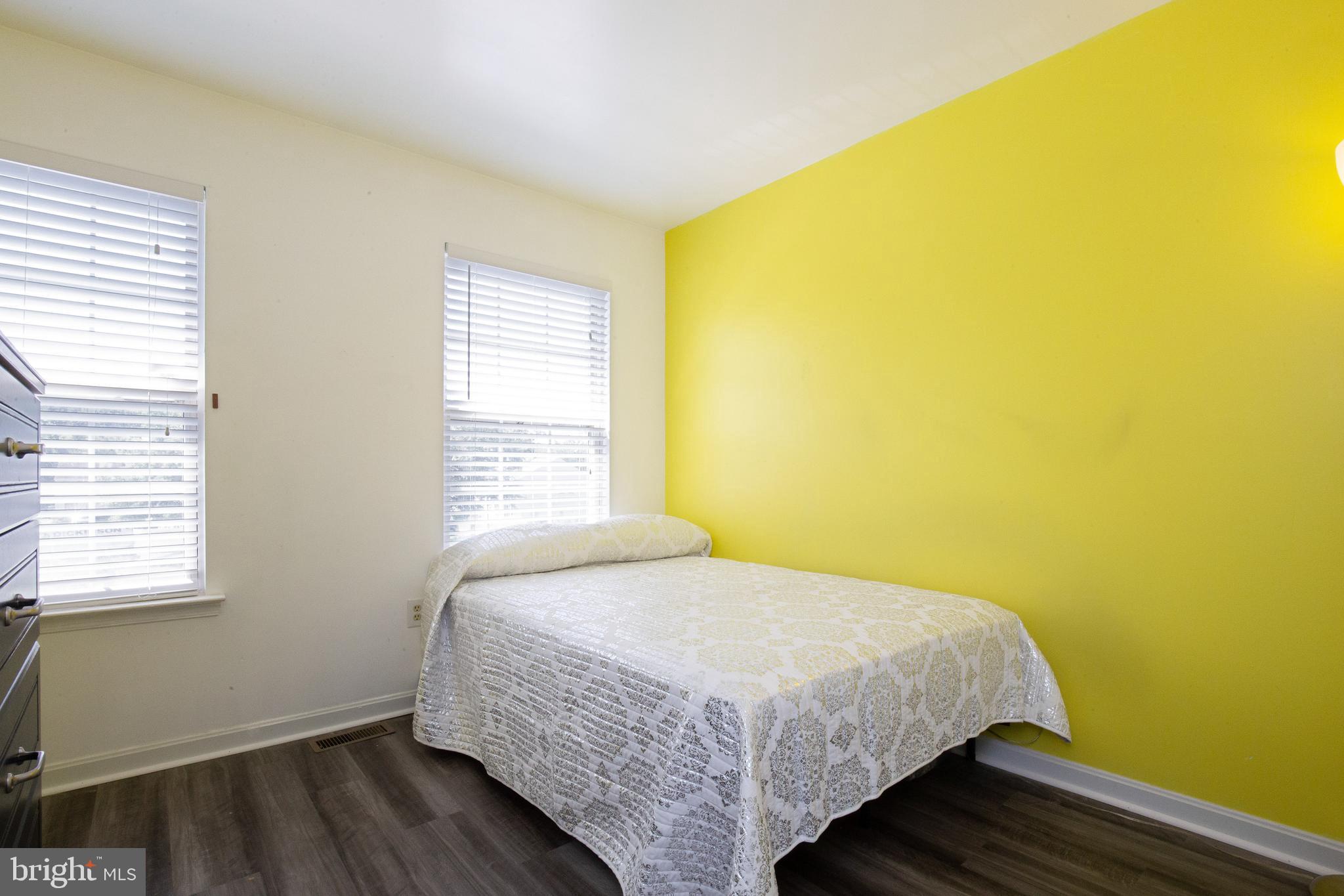 MEADOWS AT WHITE OAK - Residential