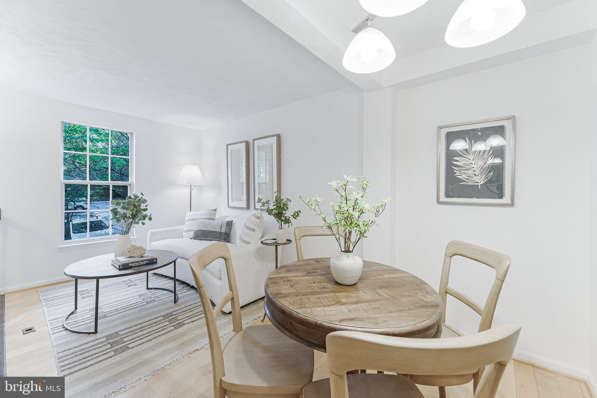 WOODCREST - Residential