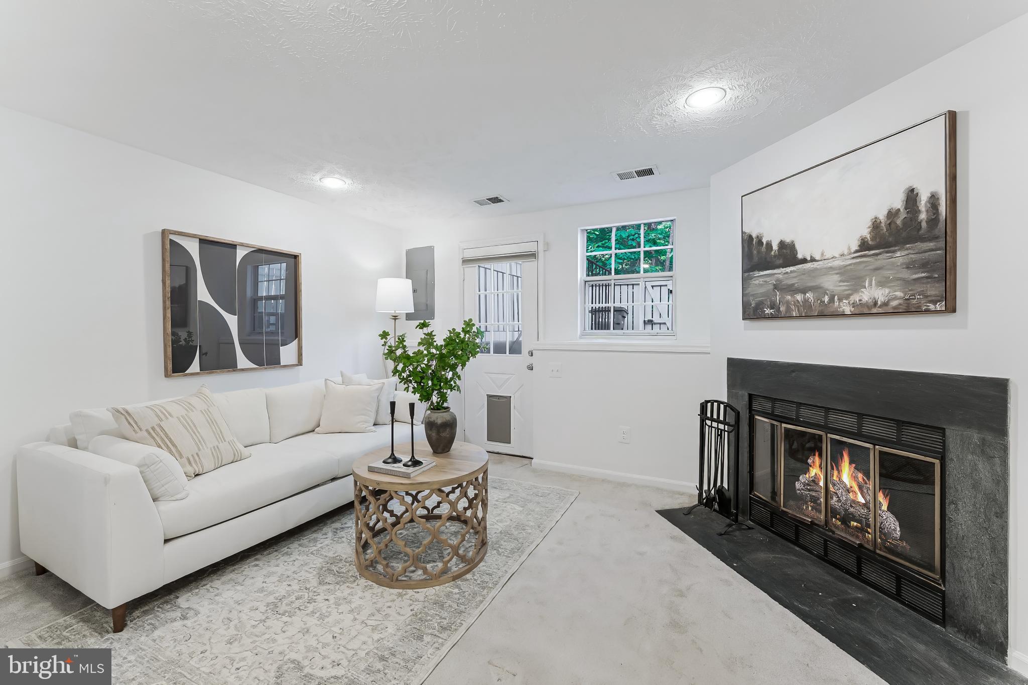 WOODCREST - Residential