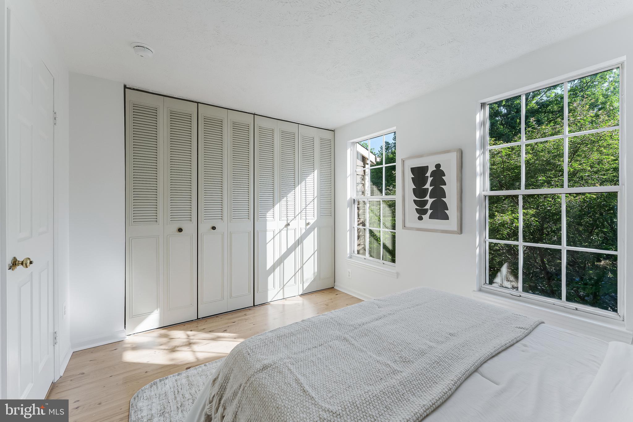 WOODCREST - Residential