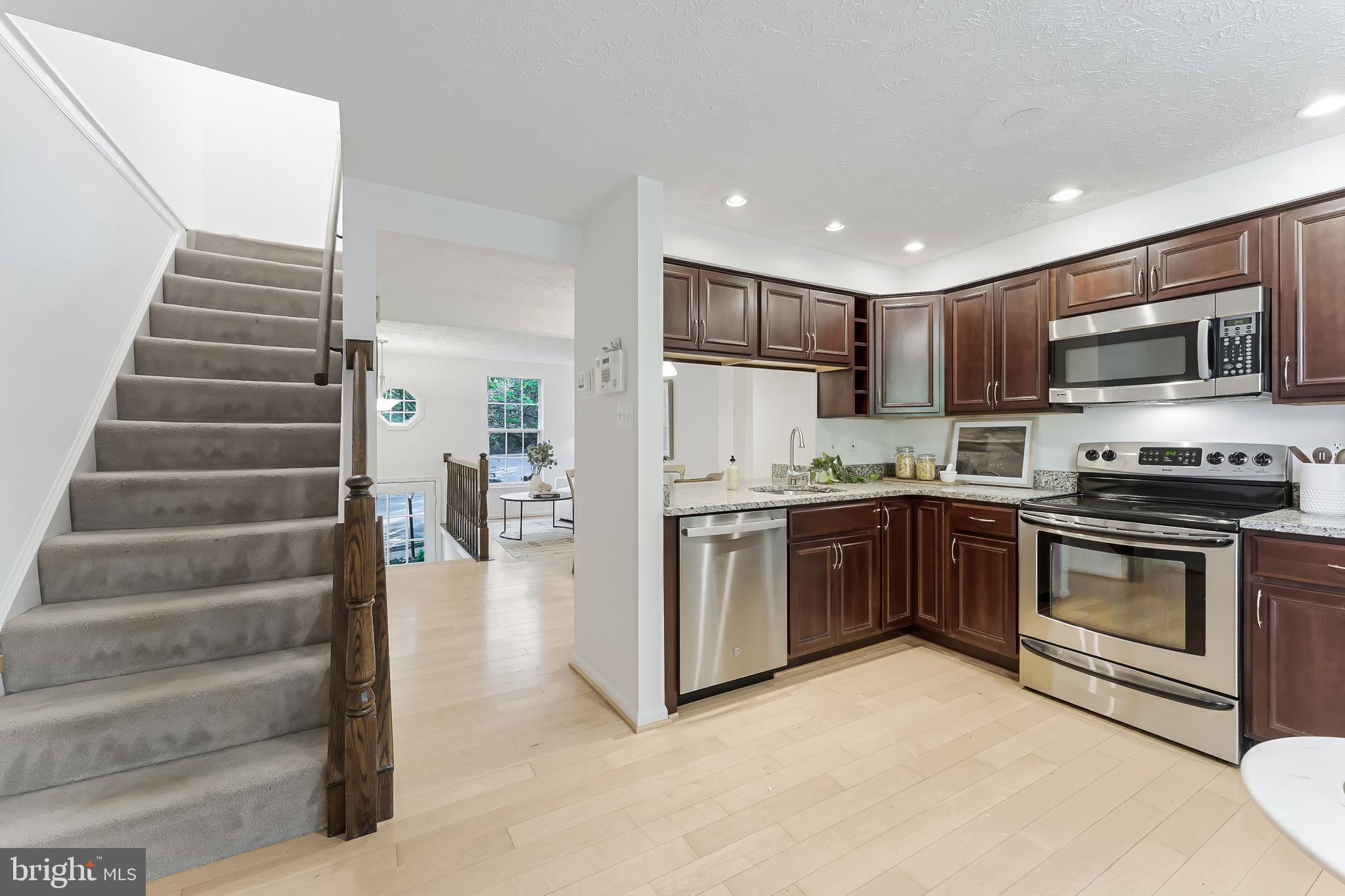 WOODCREST - Residential