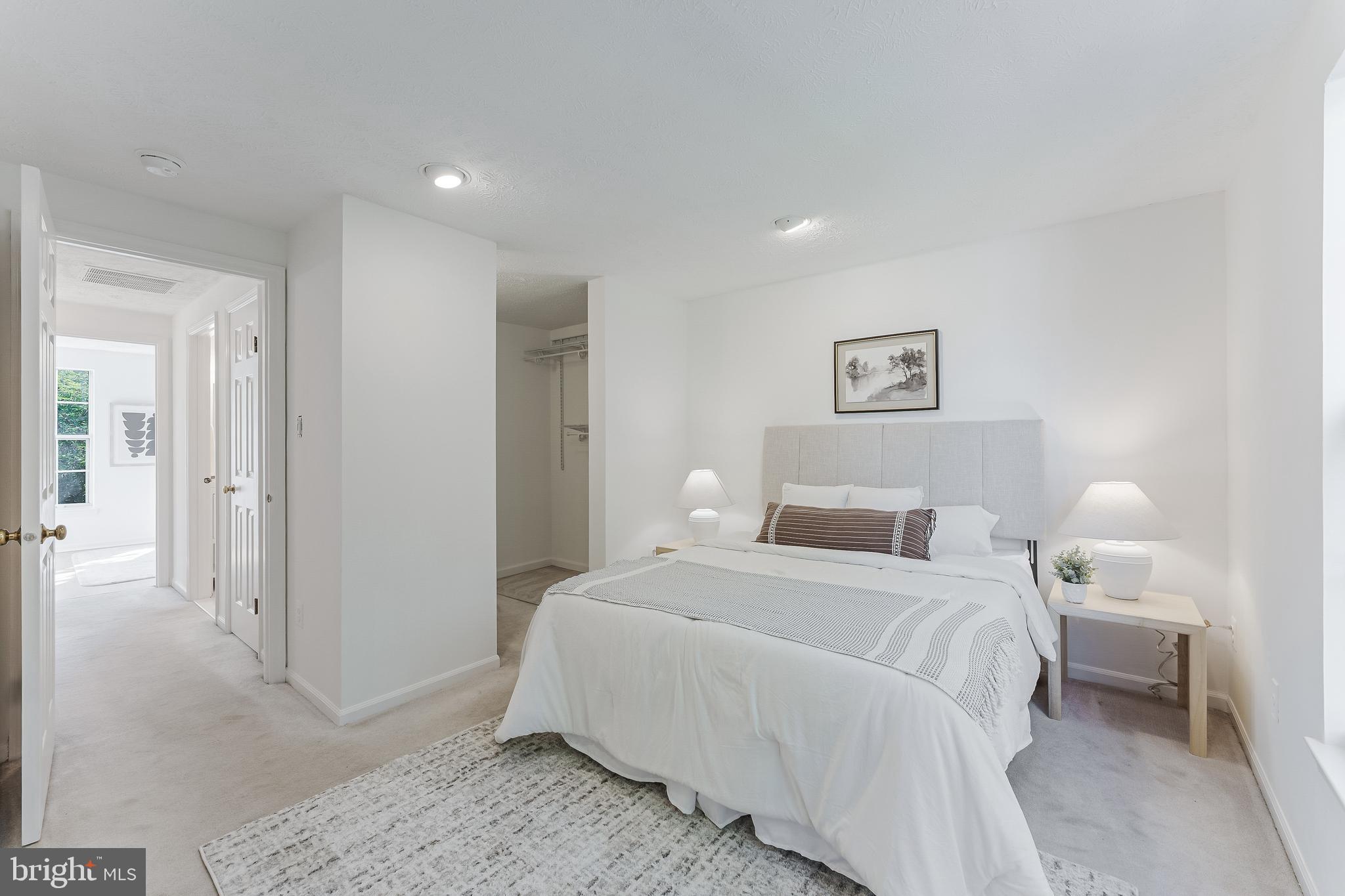 WOODCREST - Residential