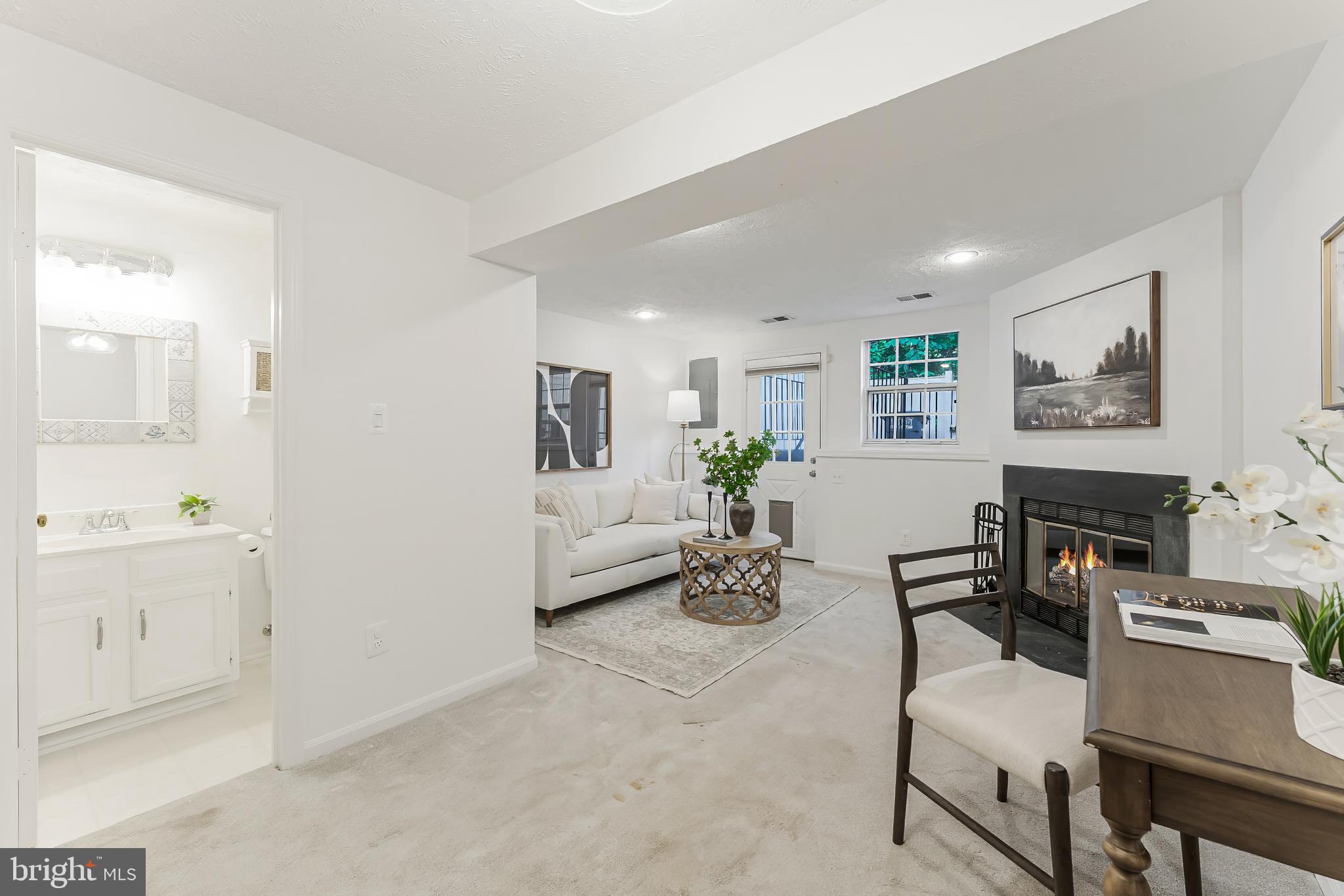 WOODCREST - Residential