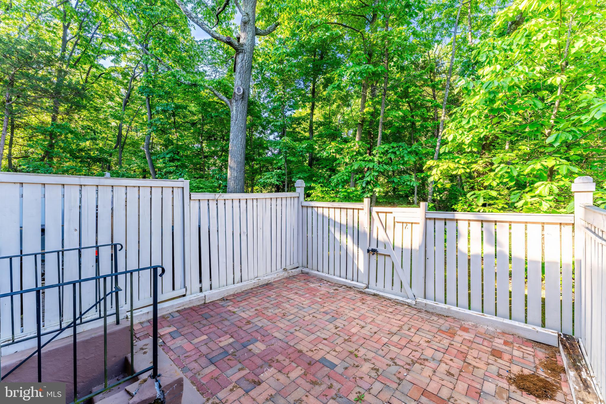 WOODCREST - Residential