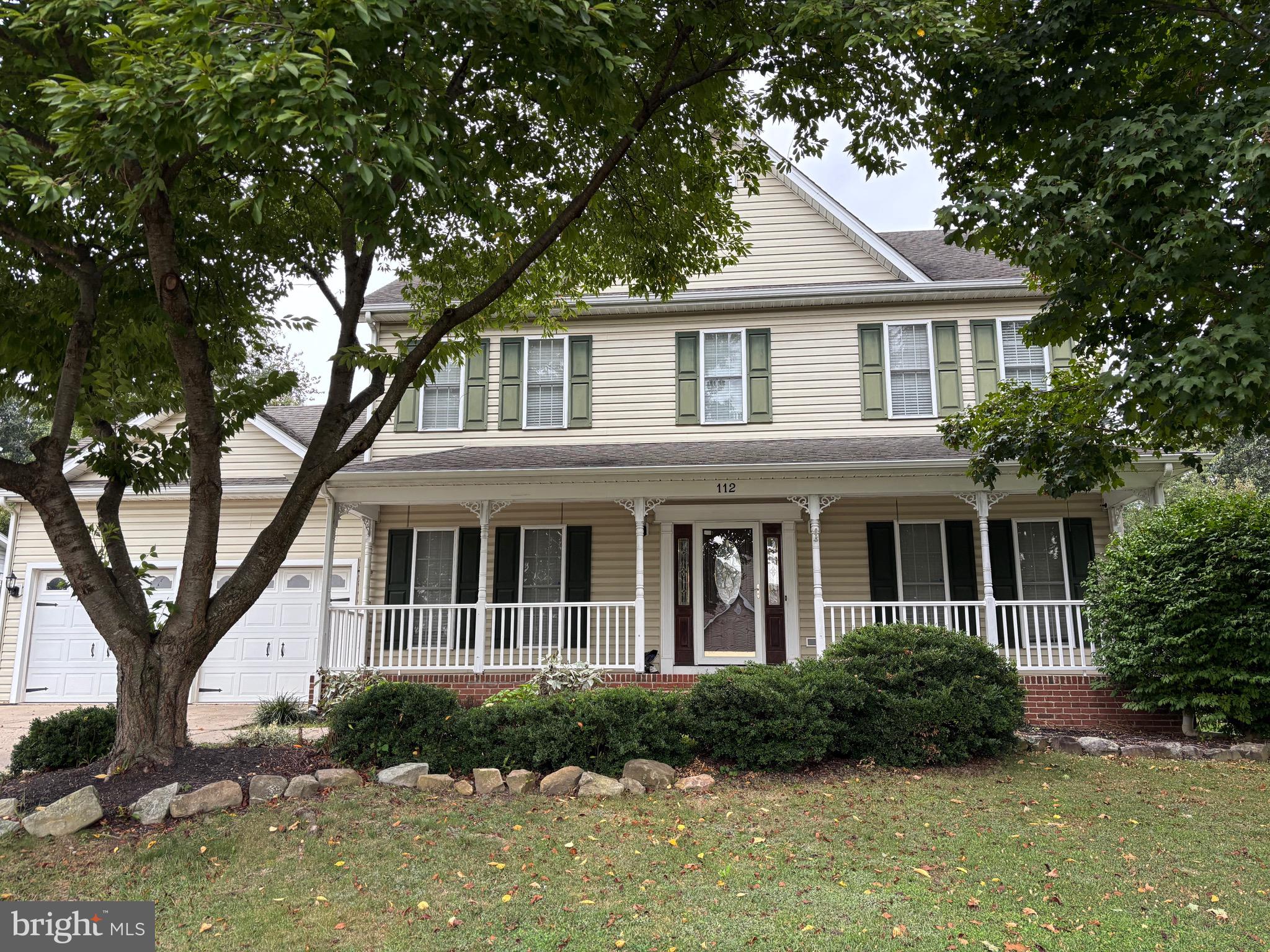 RED FOX RUN - Residential Lease