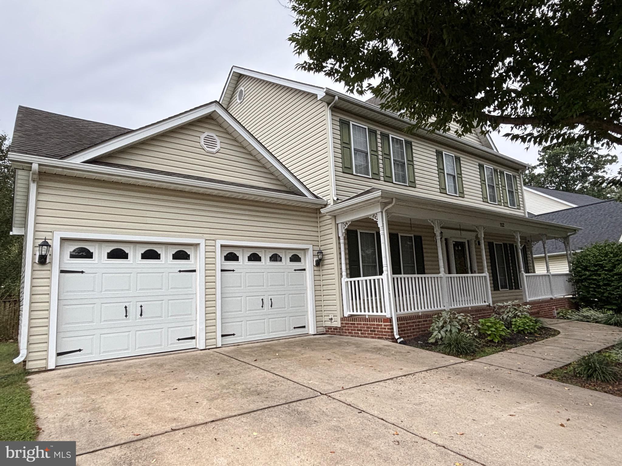 RED FOX RUN - Residential Lease