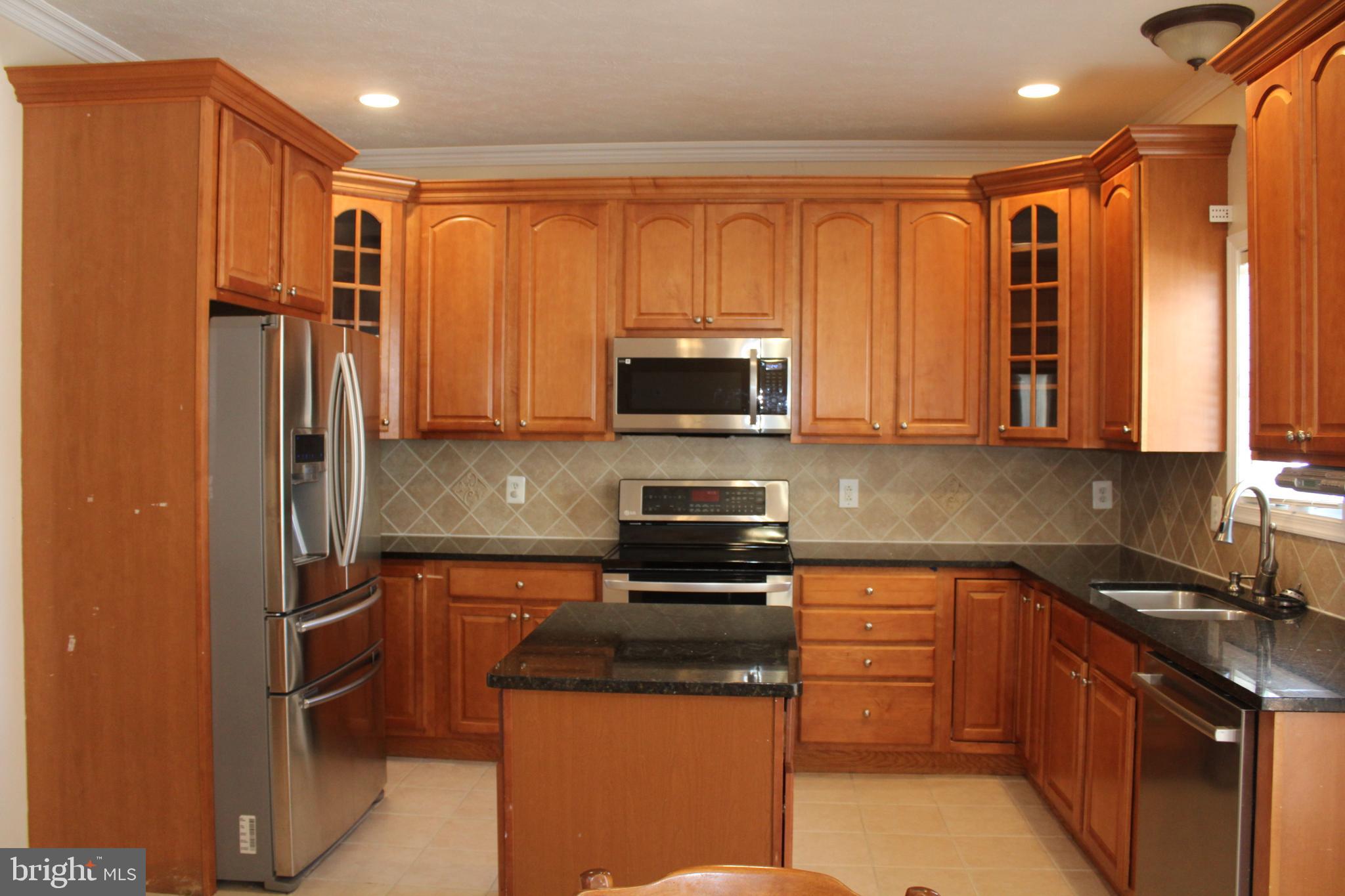 RED FOX RUN - Residential Lease