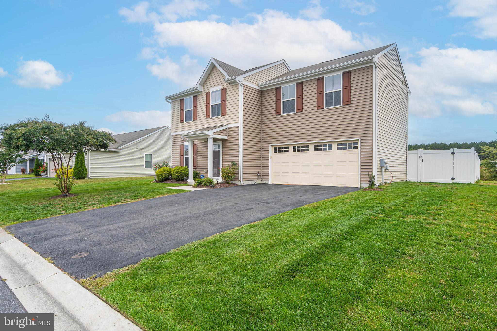 38391 ELIZABETH LANE