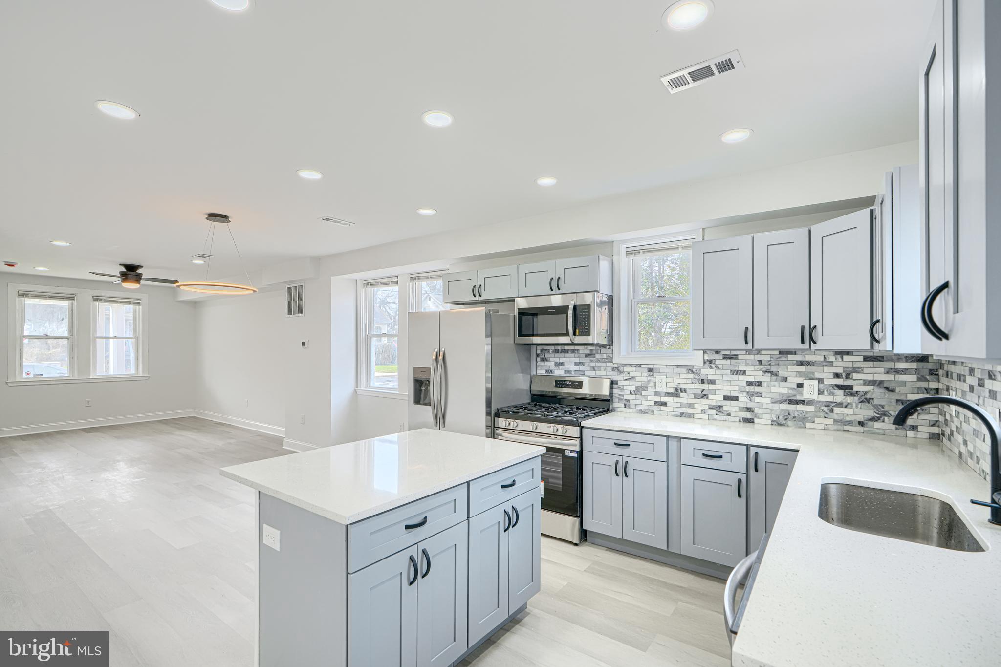 HAMILTON HEIGHTS - Residential