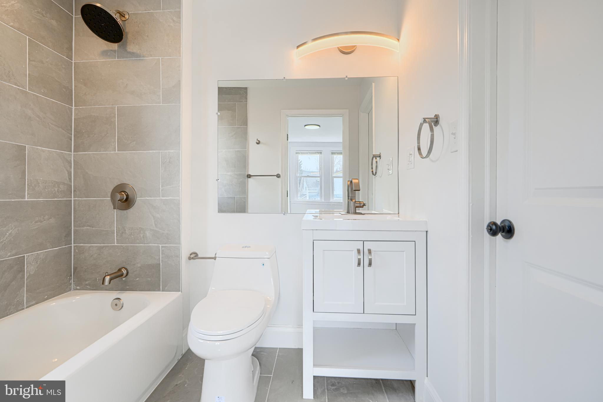 HAMILTON HEIGHTS - Residential