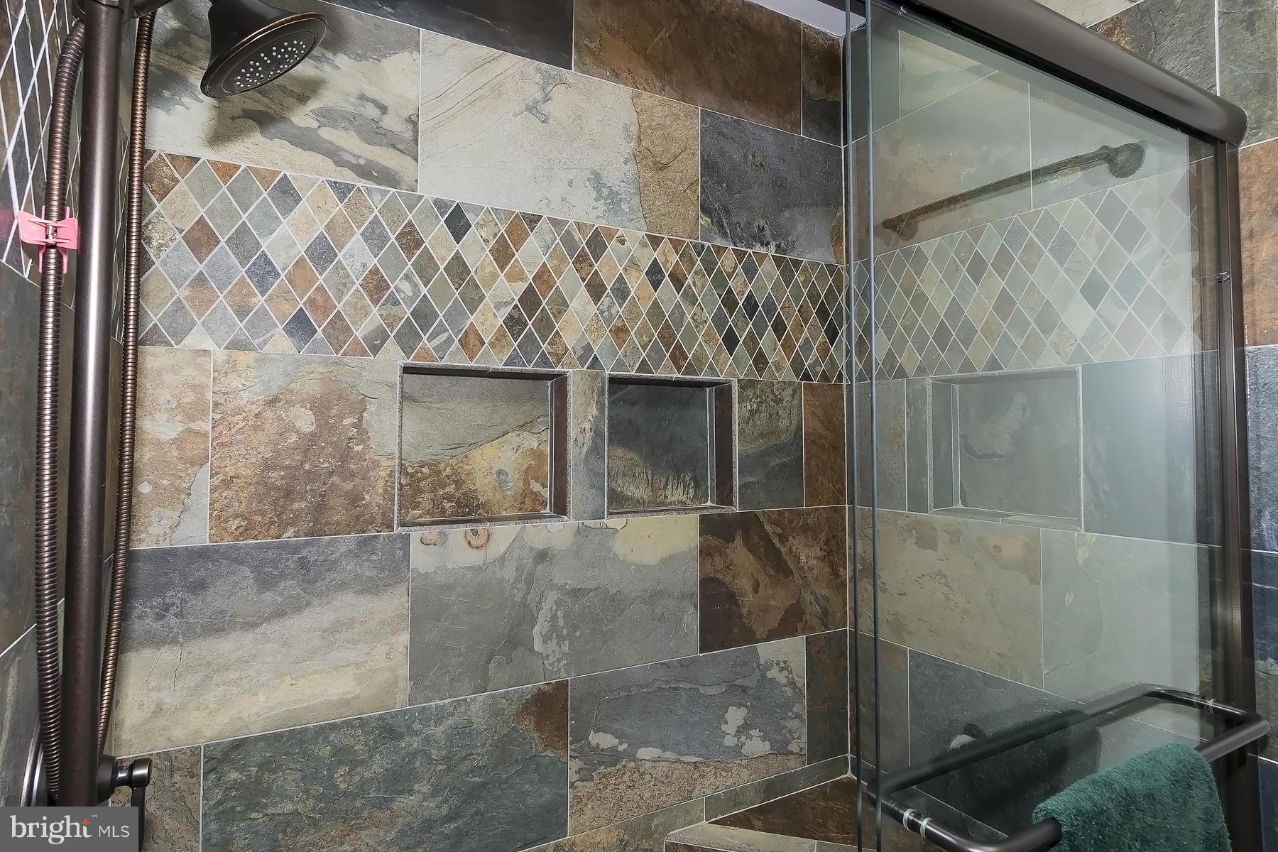 HILLSMERE ESTATES - Residential