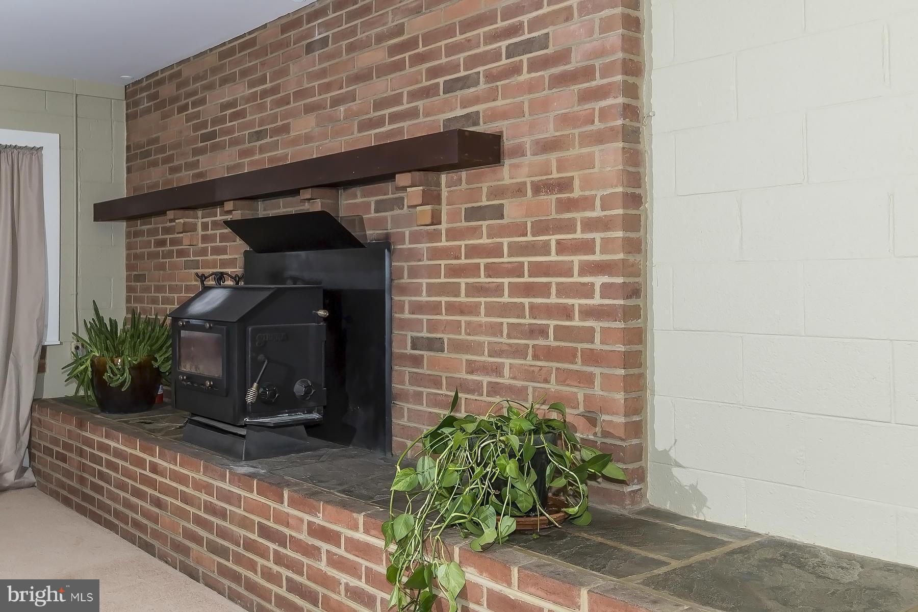 HILLSMERE ESTATES - Residential