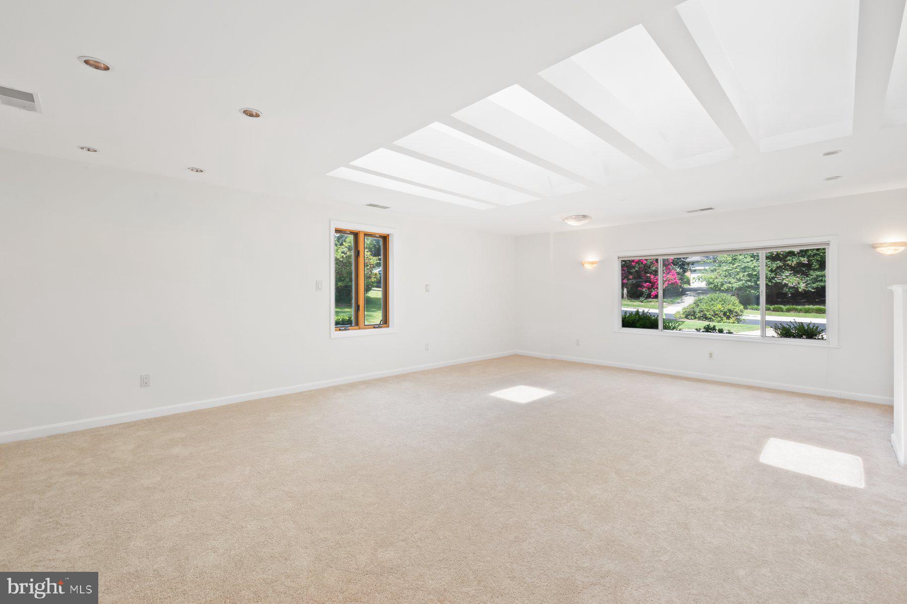 WILLERBURN ACRES - Residential