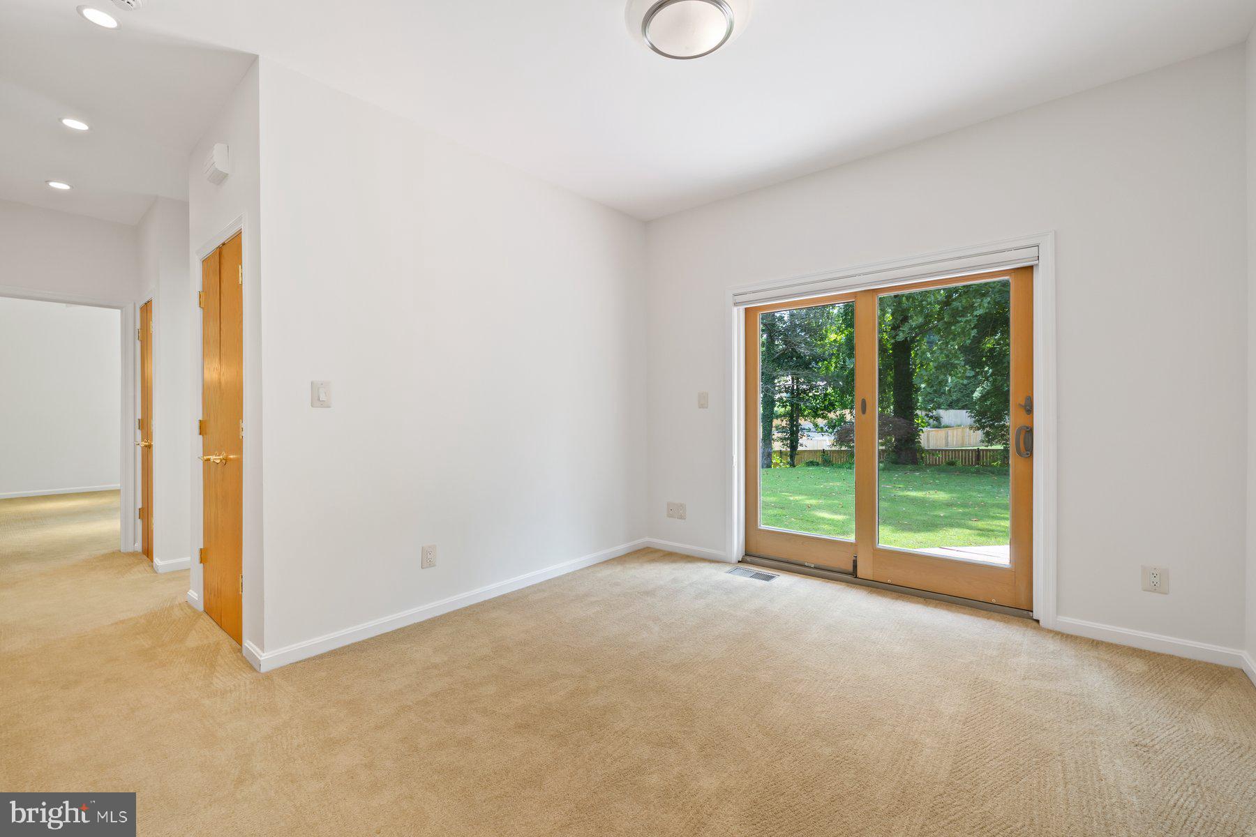 WILLERBURN ACRES - Residential