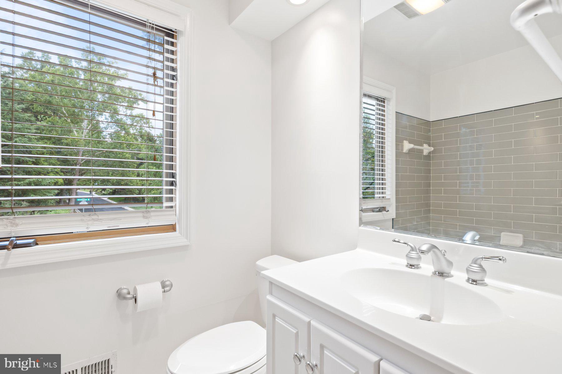 WILLERBURN ACRES - Residential