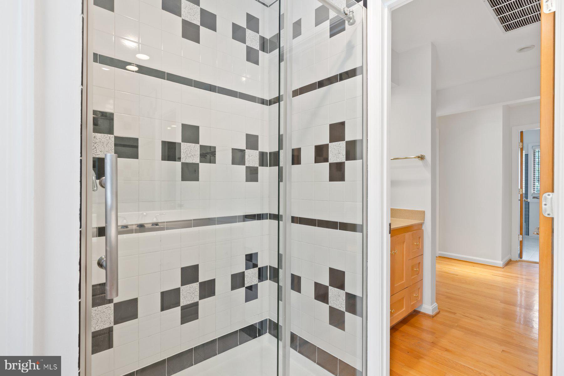 WILLERBURN ACRES - Residential