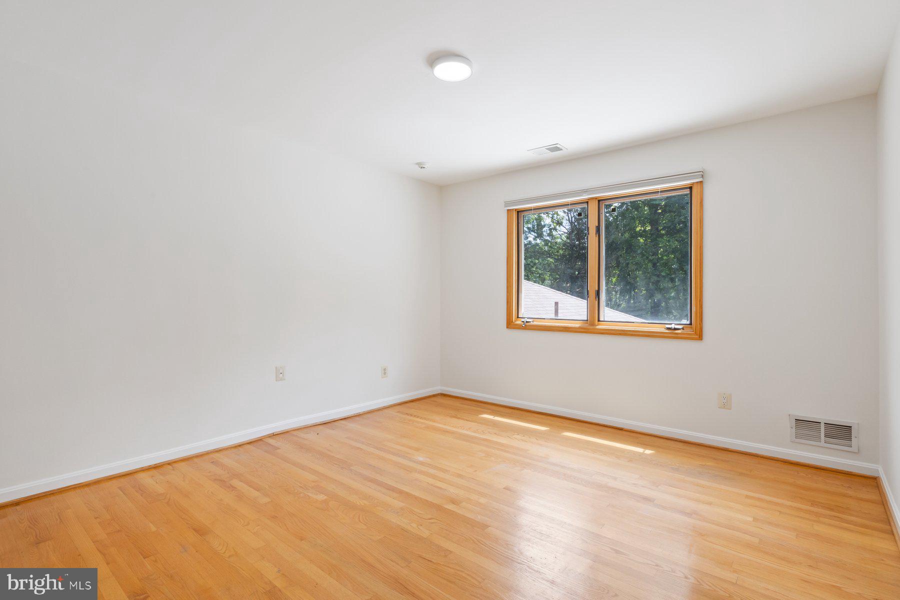 WILLERBURN ACRES - Residential