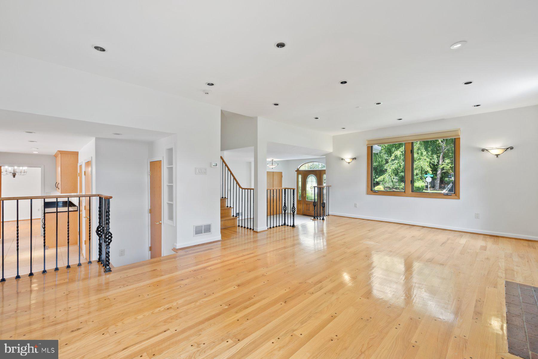 WILLERBURN ACRES - Residential