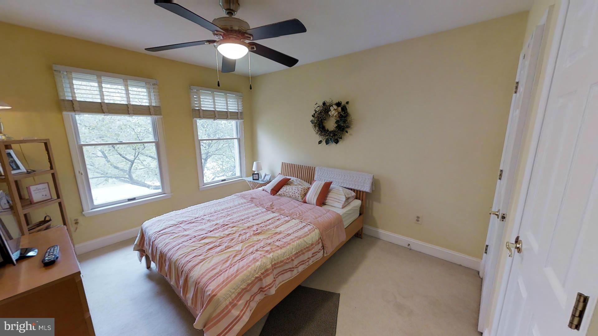 CROMWELL WOODS - Residential