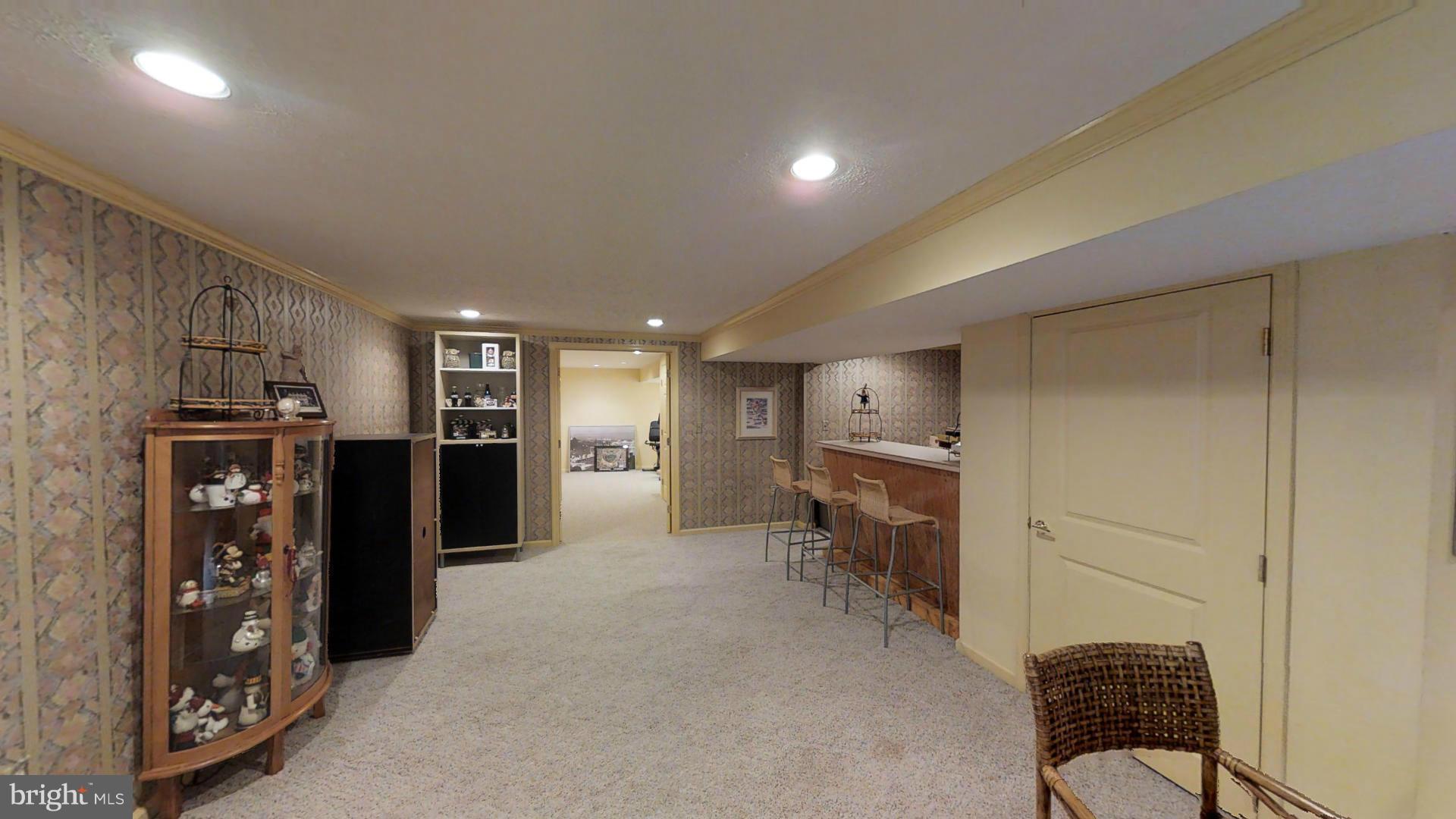 CROMWELL WOODS - Residential