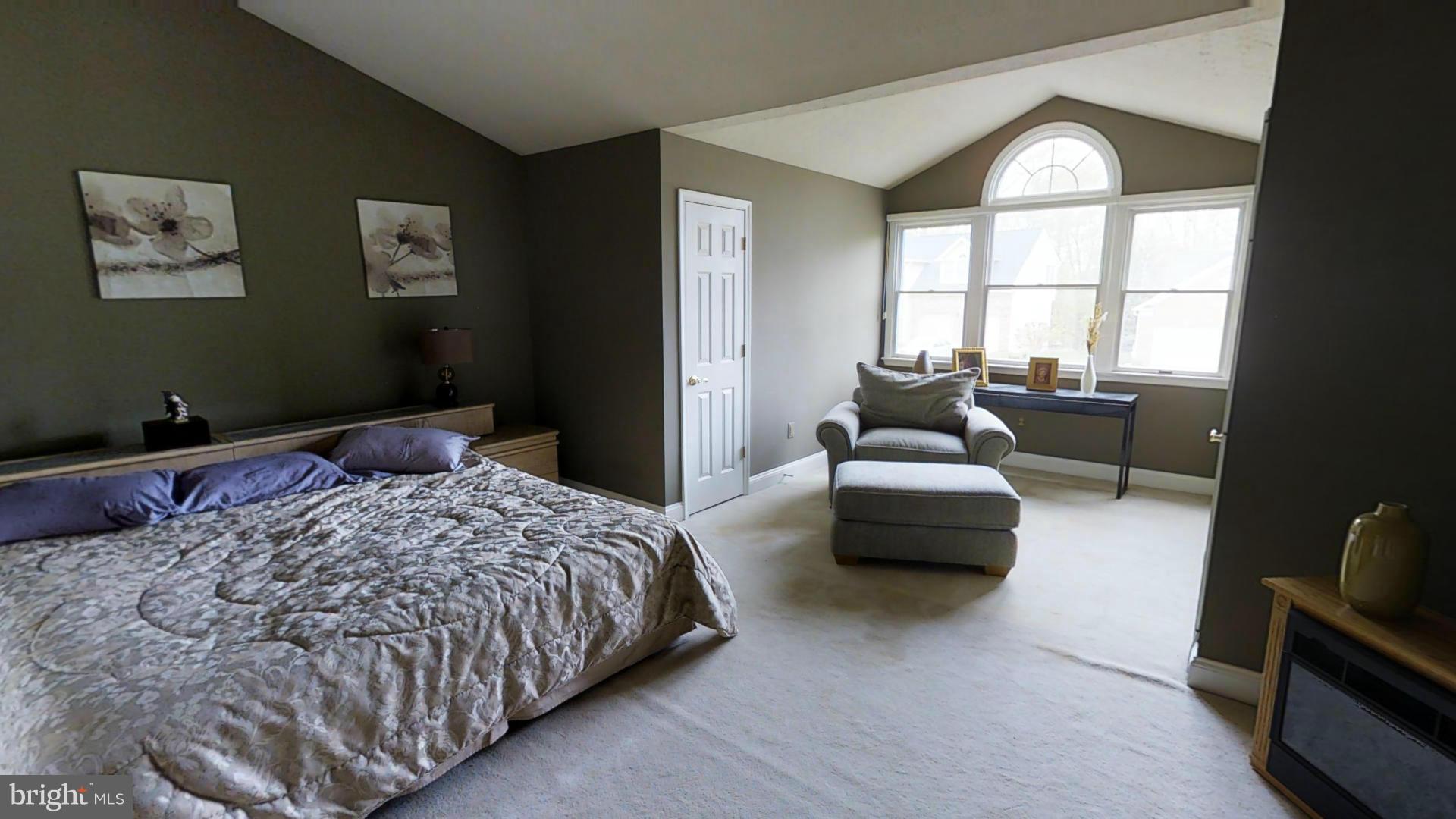 CROMWELL WOODS - Residential