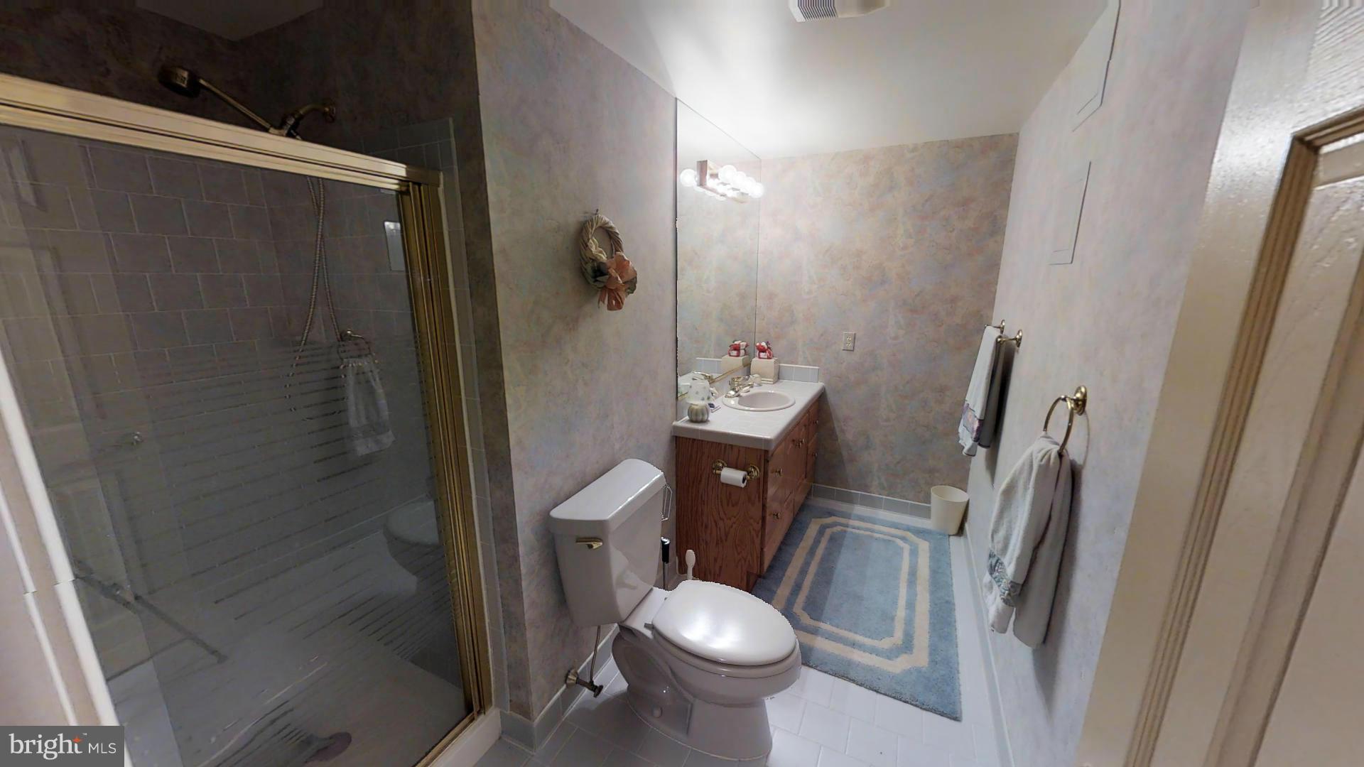 CROMWELL WOODS - Residential