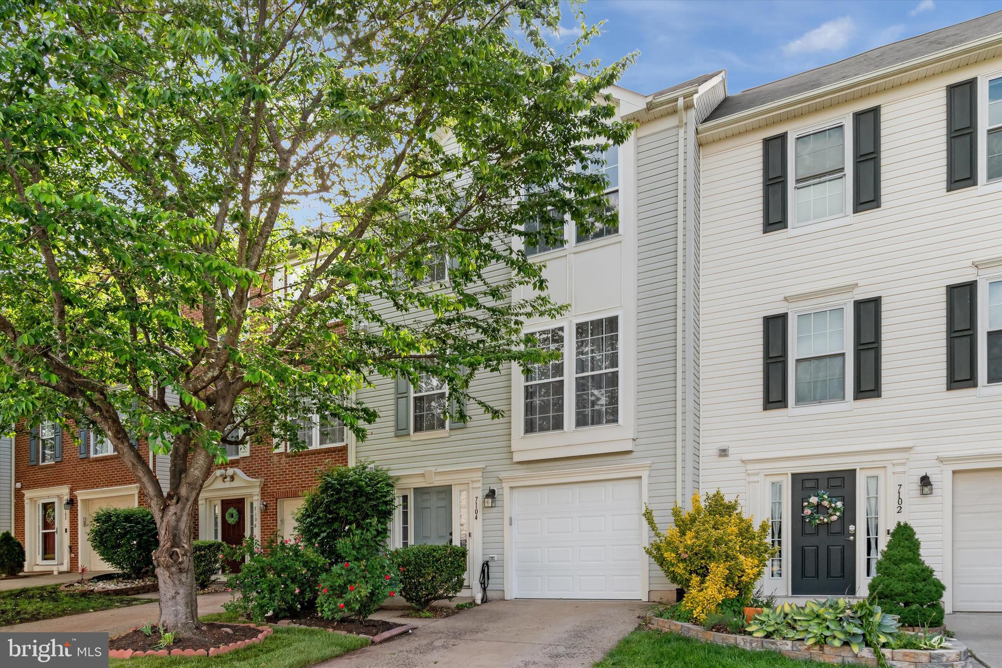 SOMERSET - Residential