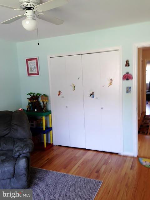 COUNTRY CLUB VIEW - Residential Lease