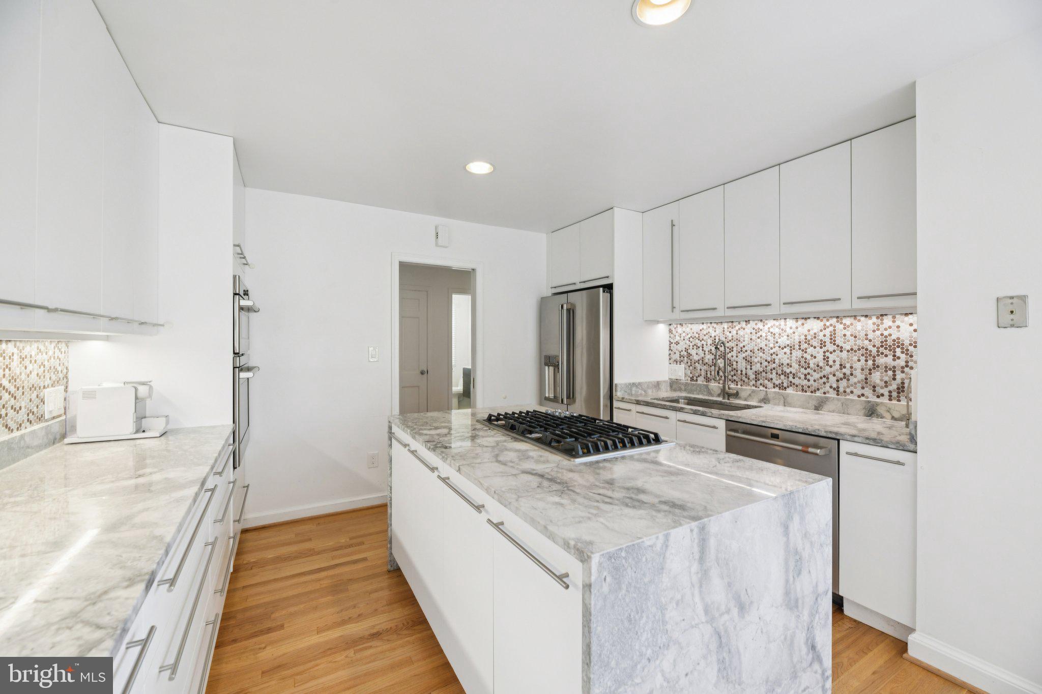 SPRINGFIELD - Residential