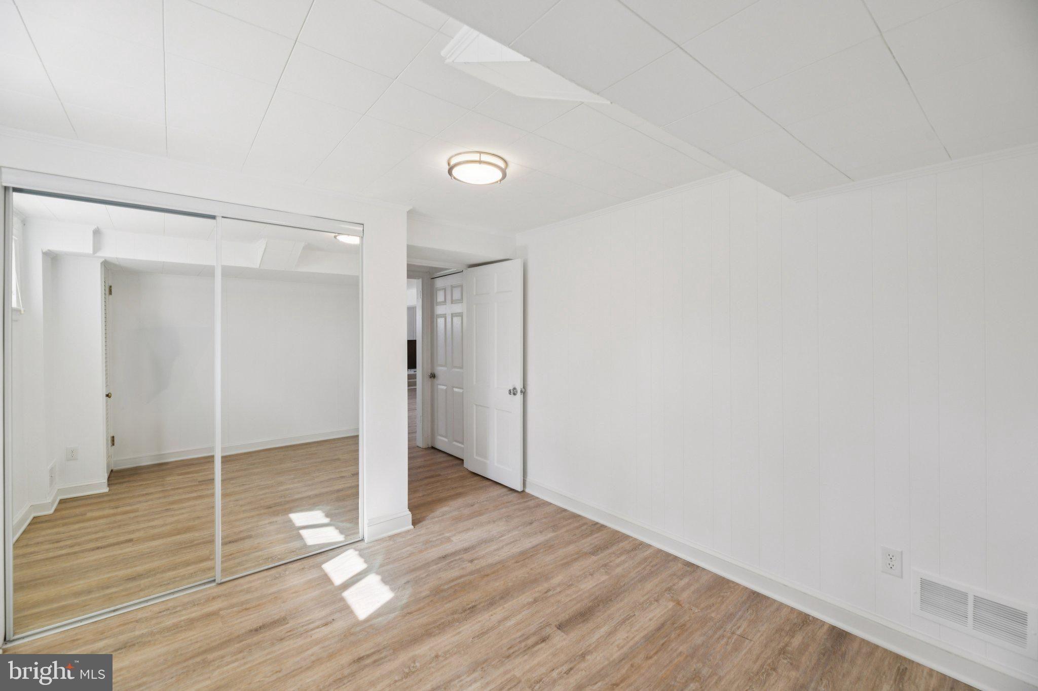 SPRINGFIELD - Residential