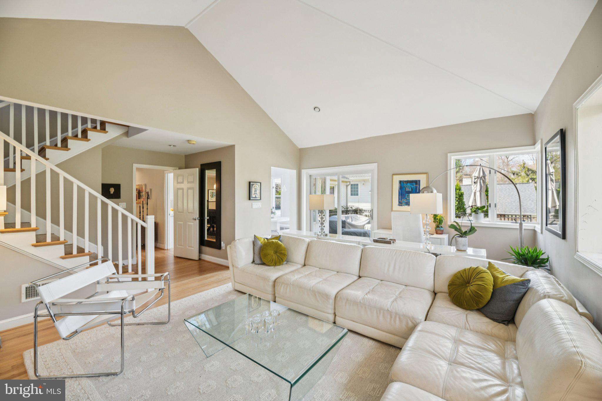 SPRINGFIELD - Residential