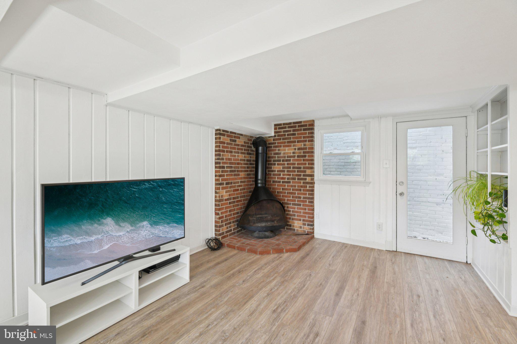 SPRINGFIELD - Residential