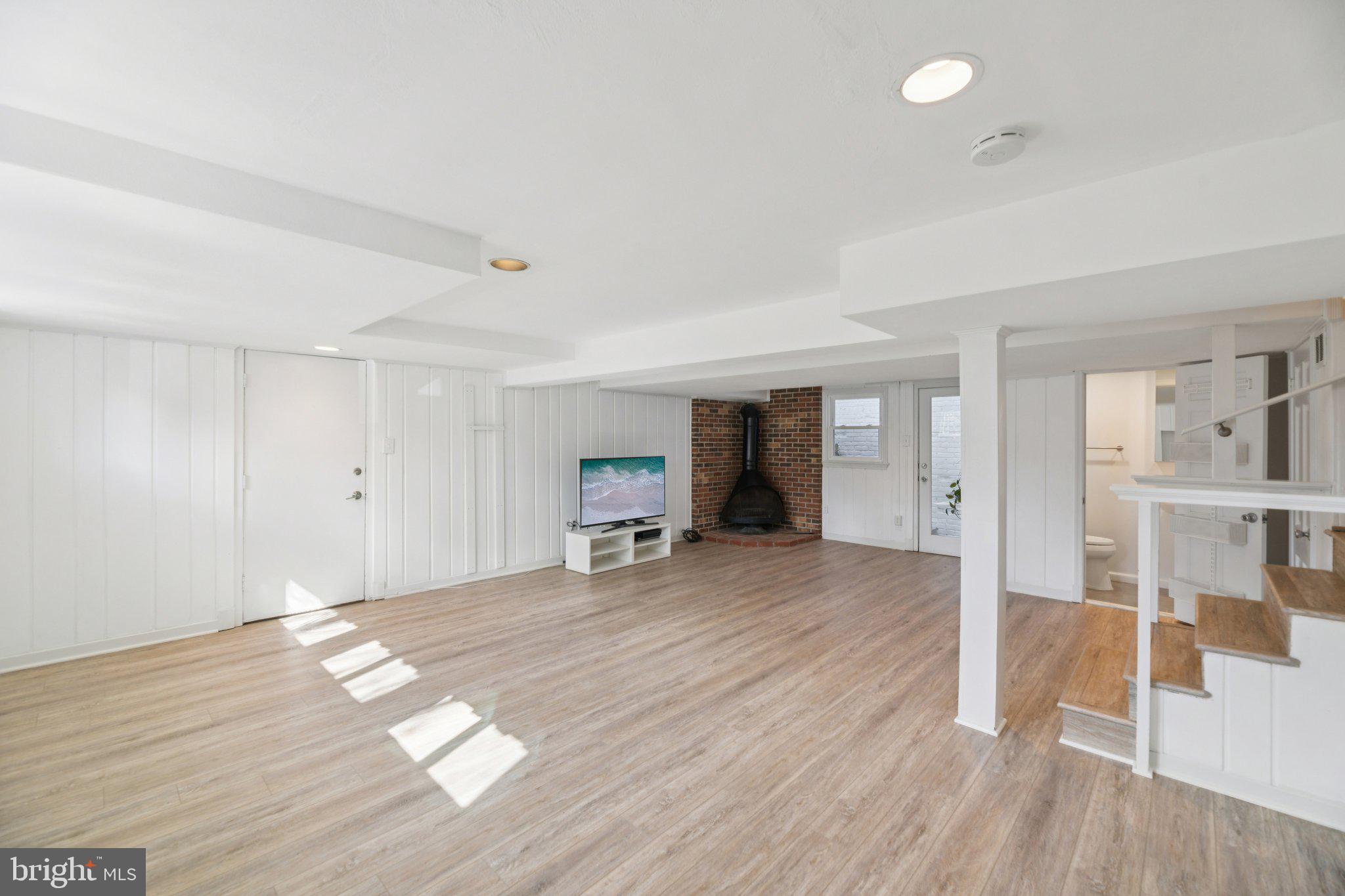 SPRINGFIELD - Residential