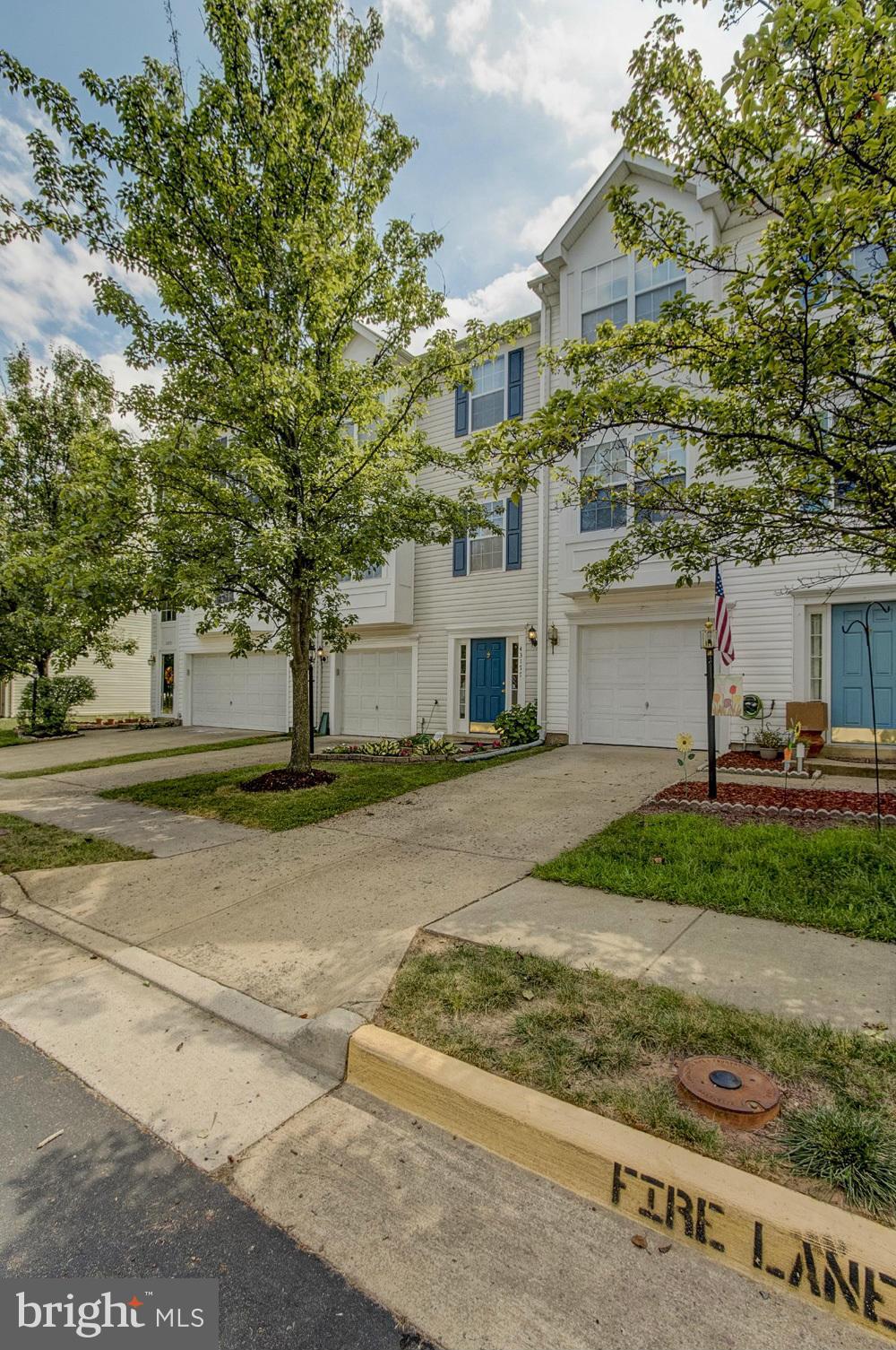 ASHBURN FARM - Residential