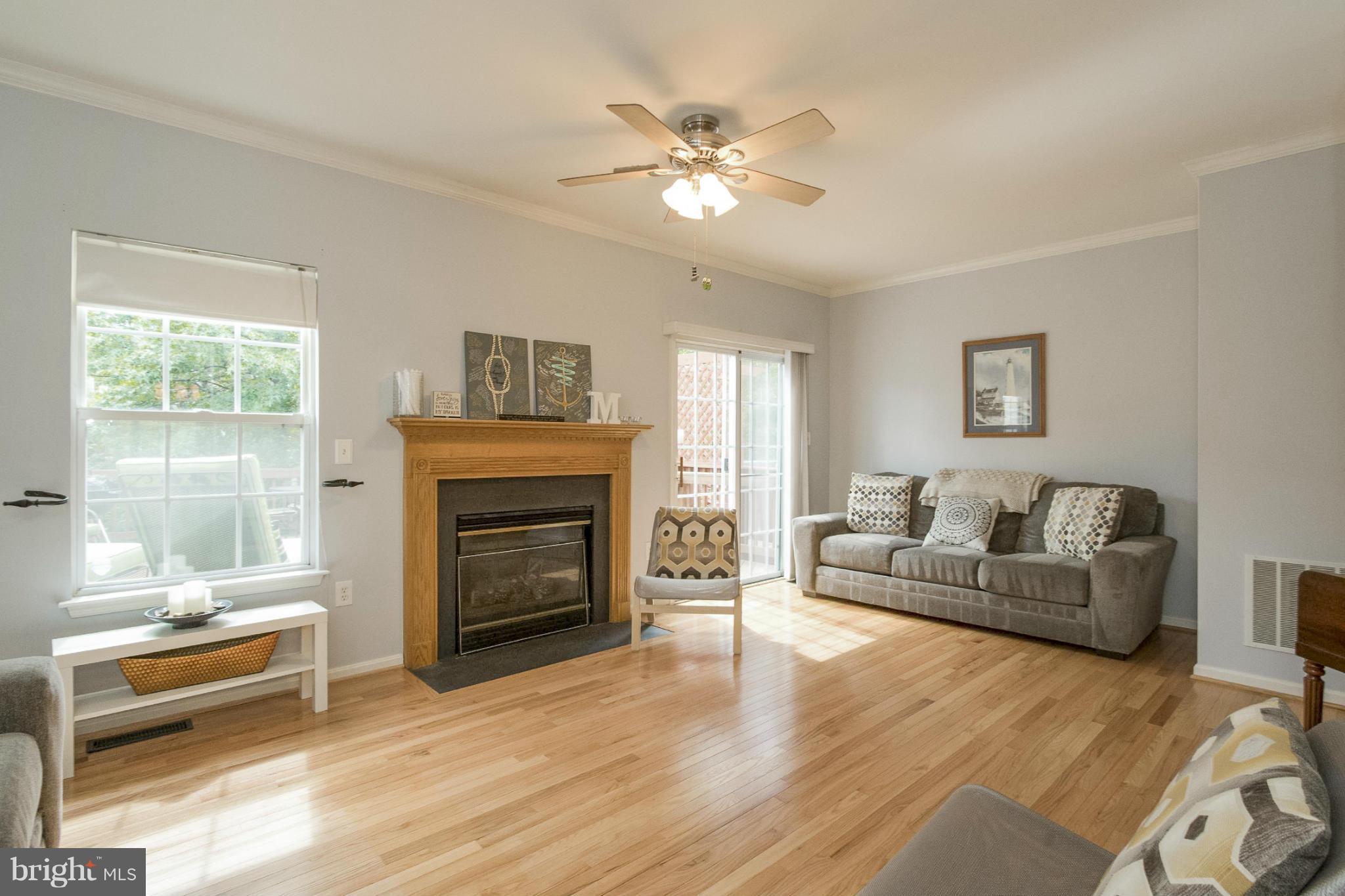 ASHBURN FARM - Residential