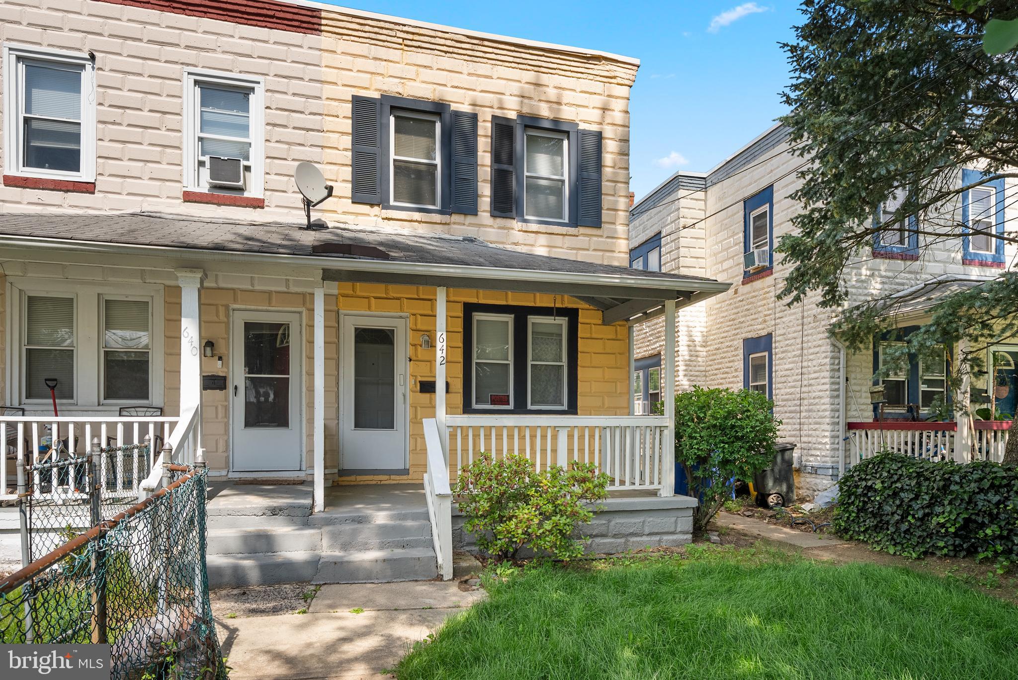 642 MANOR ROAD