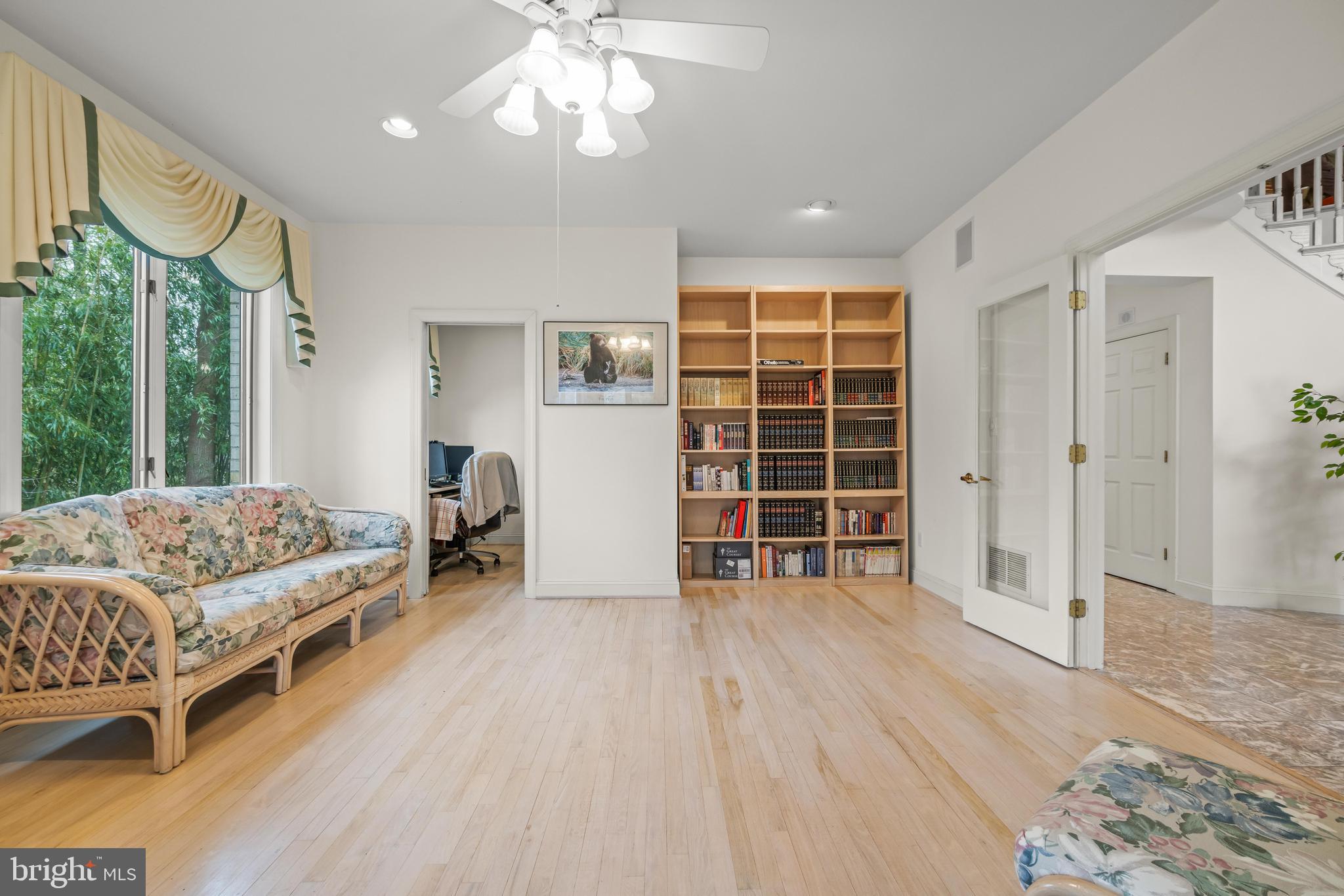 COCKEYSVILLE - Residential