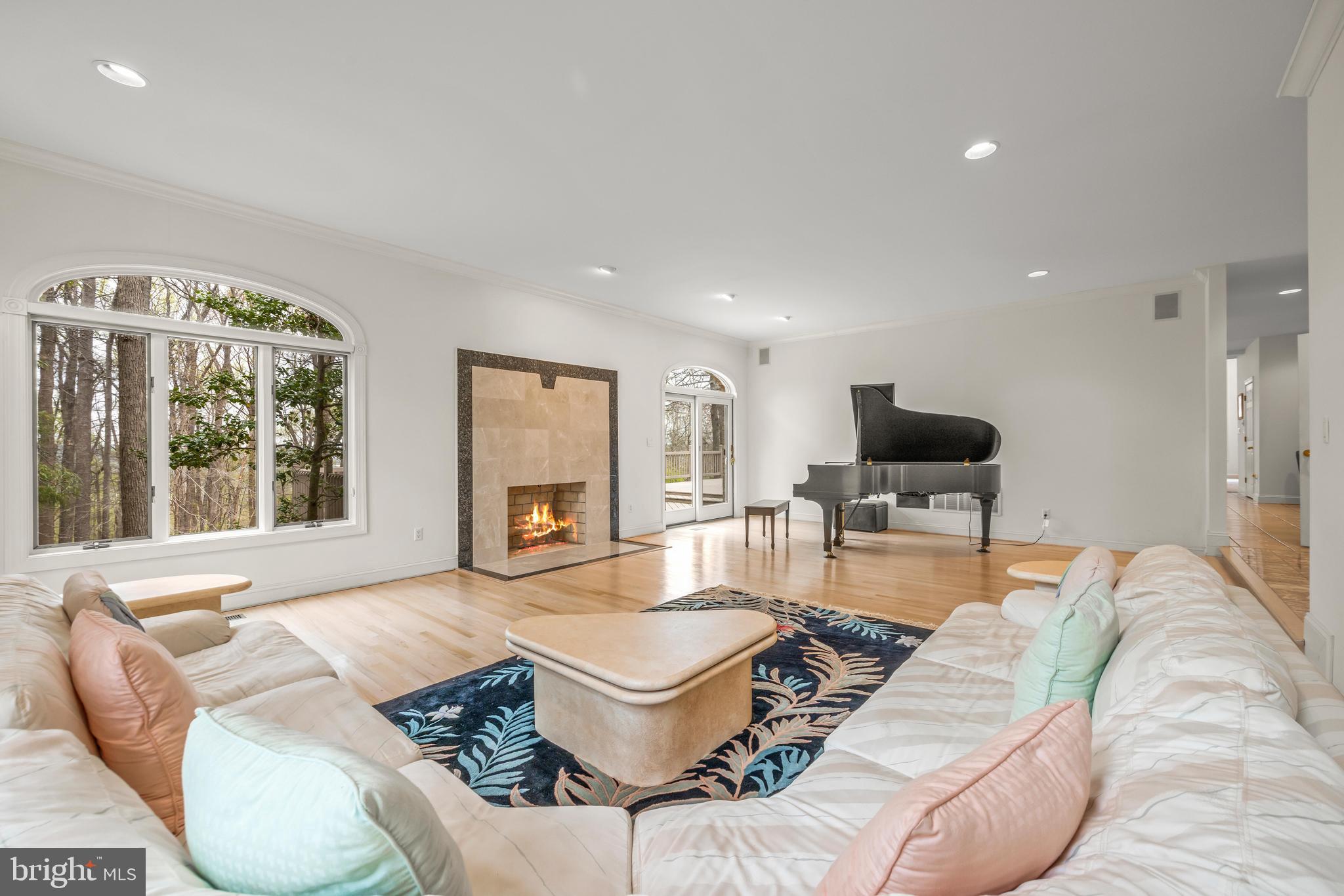 COCKEYSVILLE - Residential