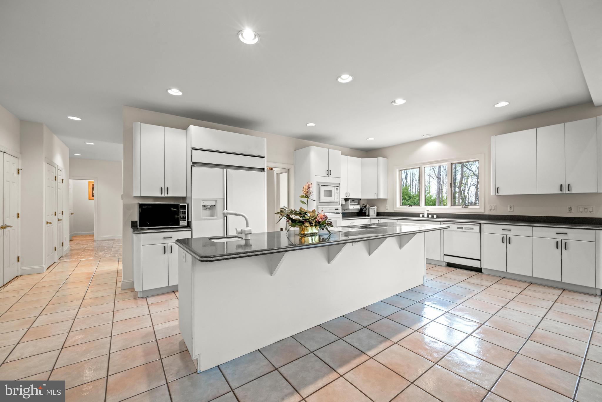 COCKEYSVILLE - Residential