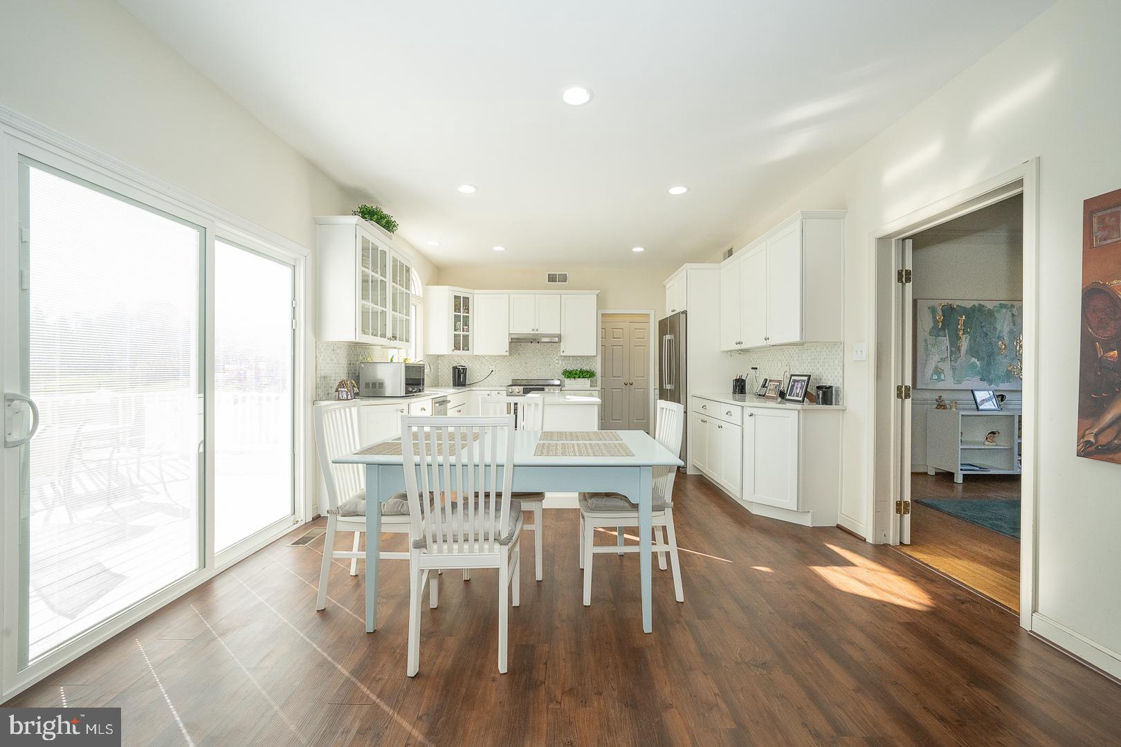 SUMMERHILL - Residential