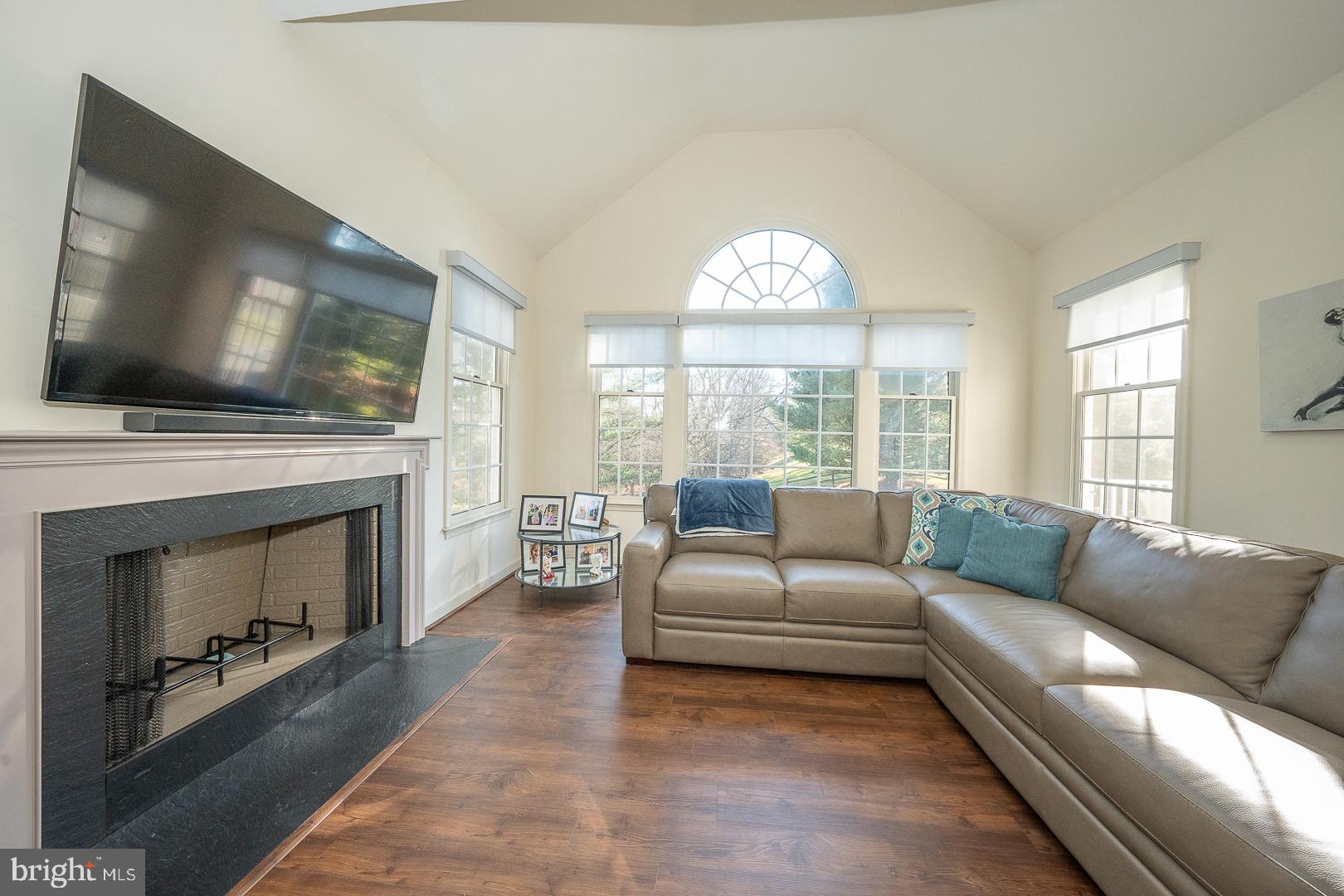 SUMMERHILL - Residential