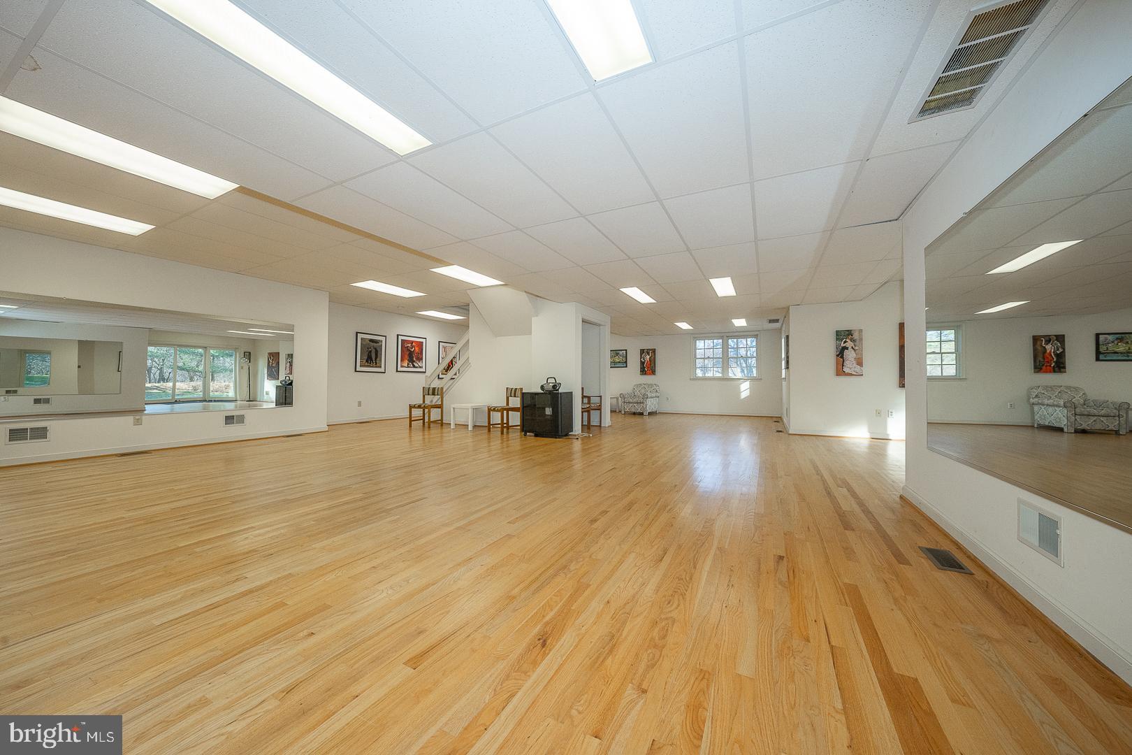 SUMMERHILL - Residential